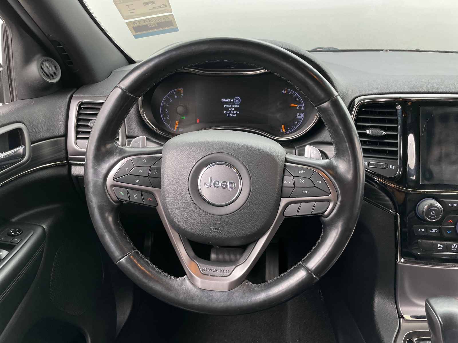 Thumbnail: 2020 Jeep Grand Cherokee - 4