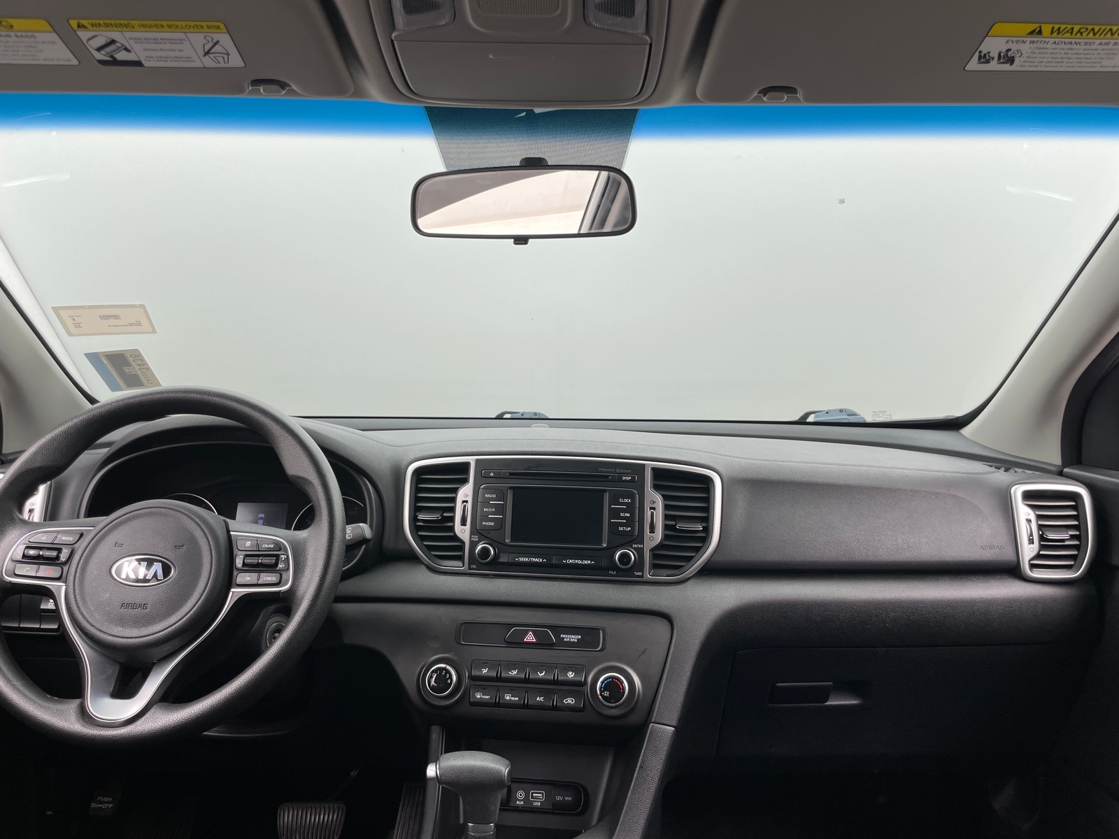 Thumbnail: 2018 Kia Sportage - 3