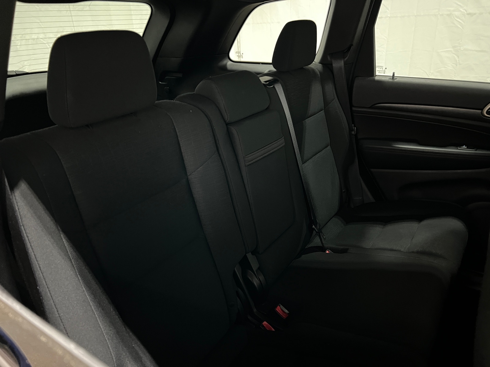 Thumbnail: 2017 Jeep Grand Cherokee - 6