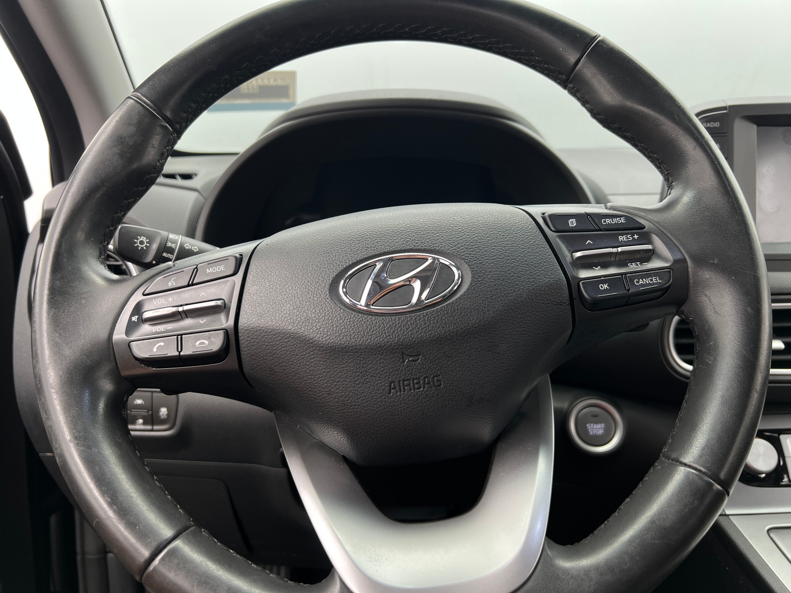 Thumbnail: 2020 Hyundai Kona - 4
