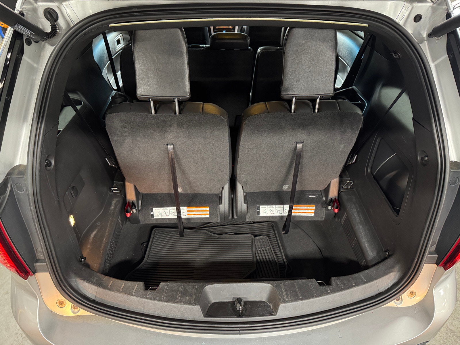 Thumbnail: 2015 Ford Explorer - 6