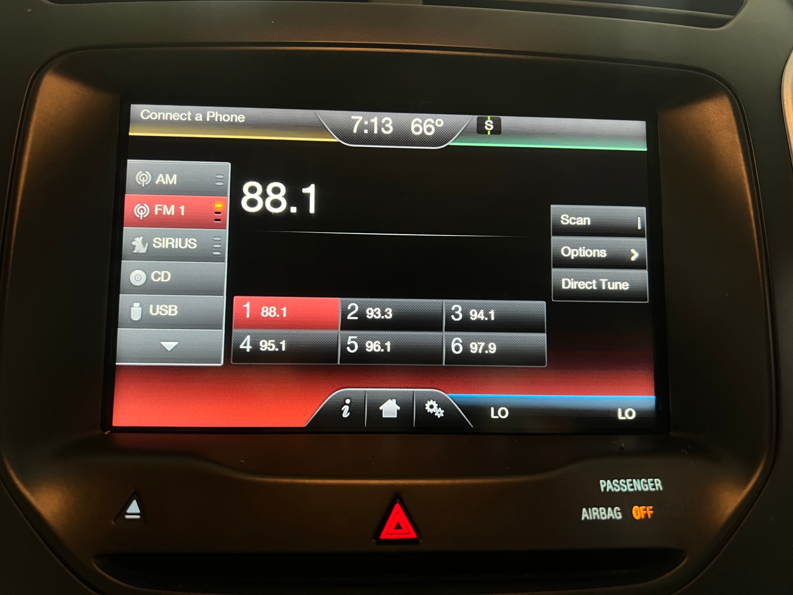 Thumbnail: 2015 Ford Explorer - 3