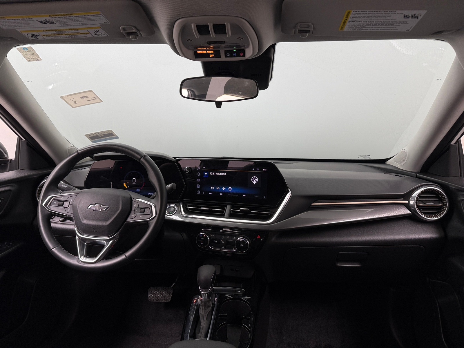 Thumbnail: 2024 Chevrolet Trax - 2