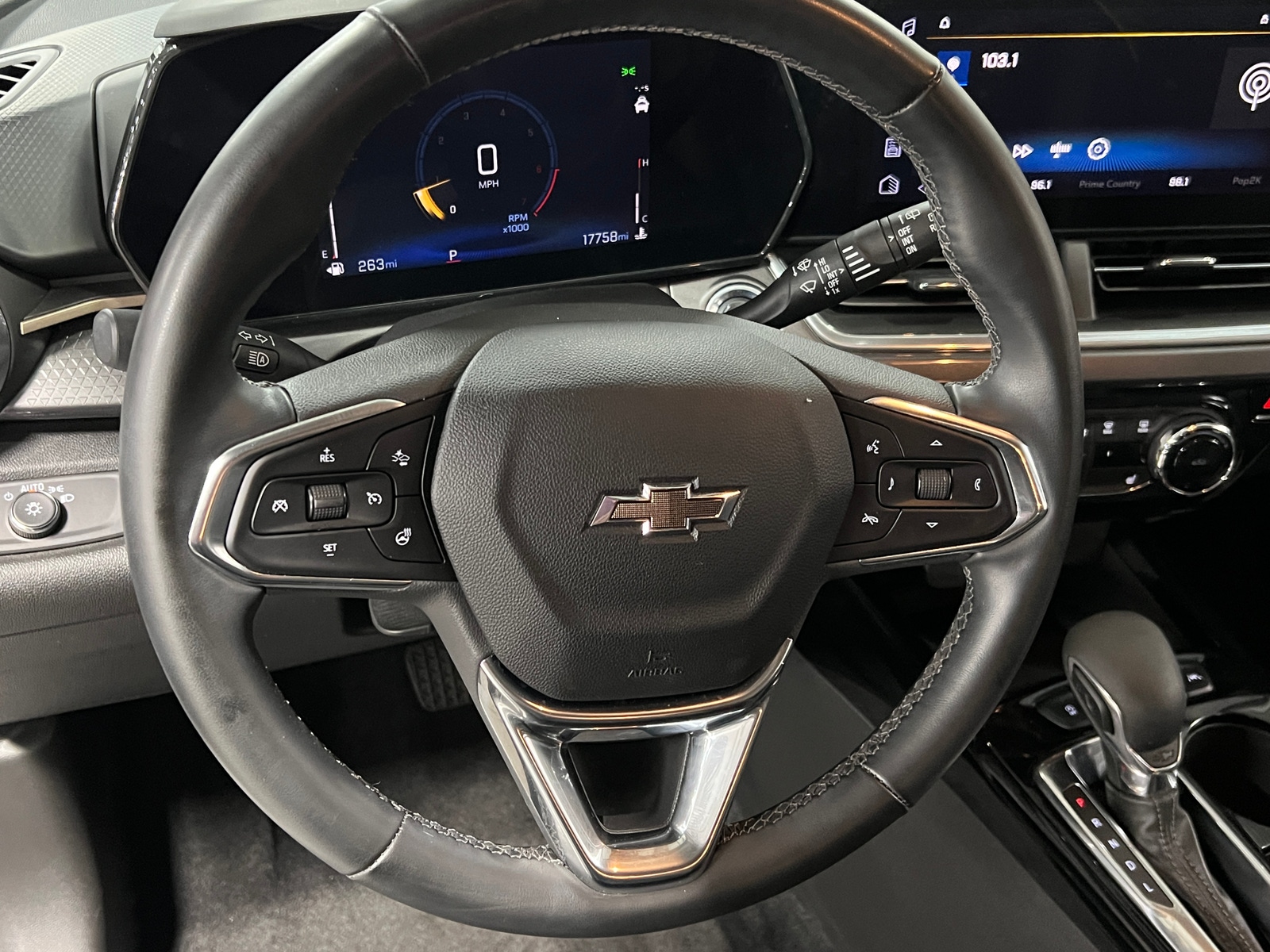 Thumbnail: 2024 Chevrolet Trax - 4