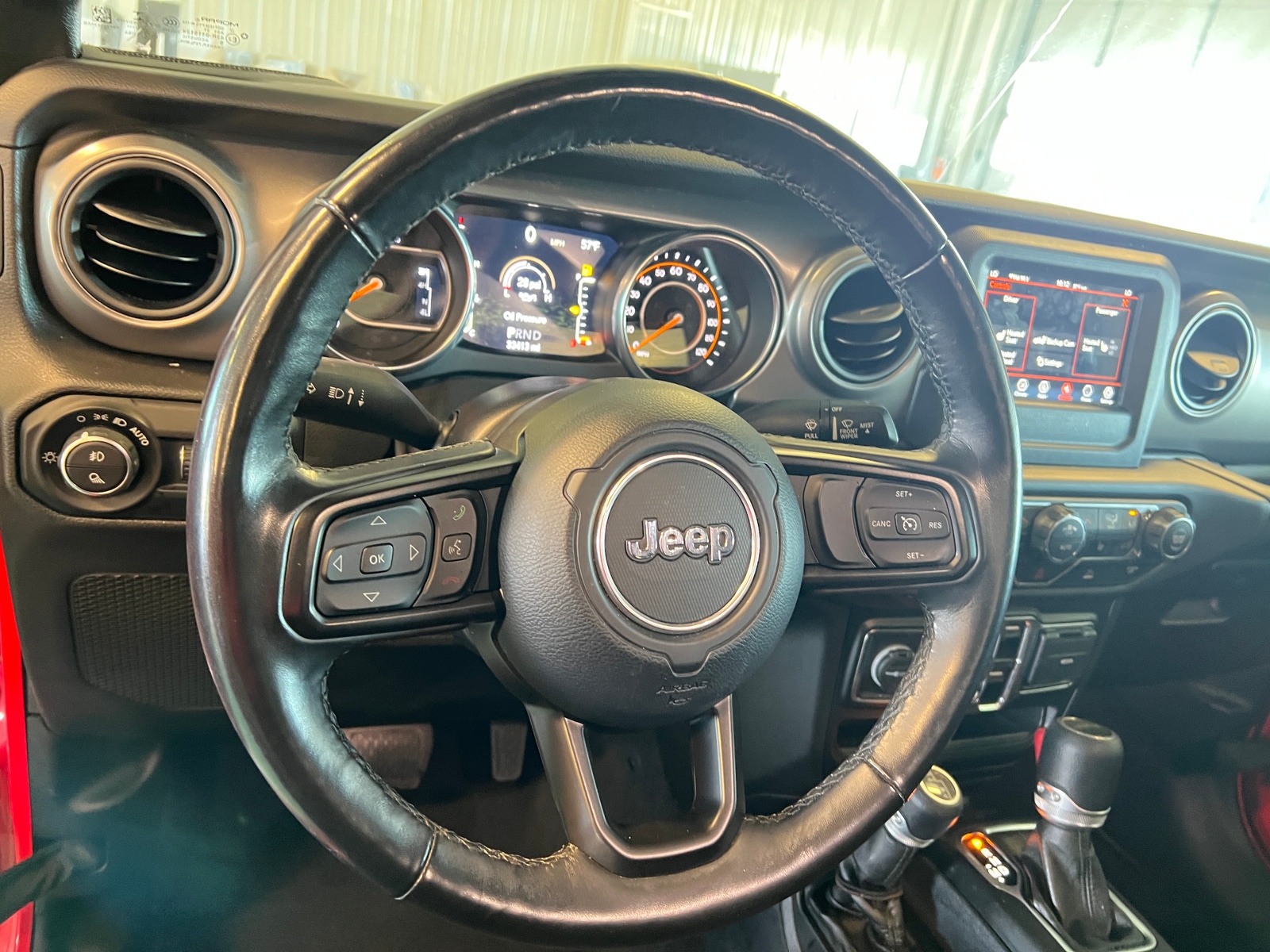 Thumbnail: 2021 Jeep Gladiator - 5