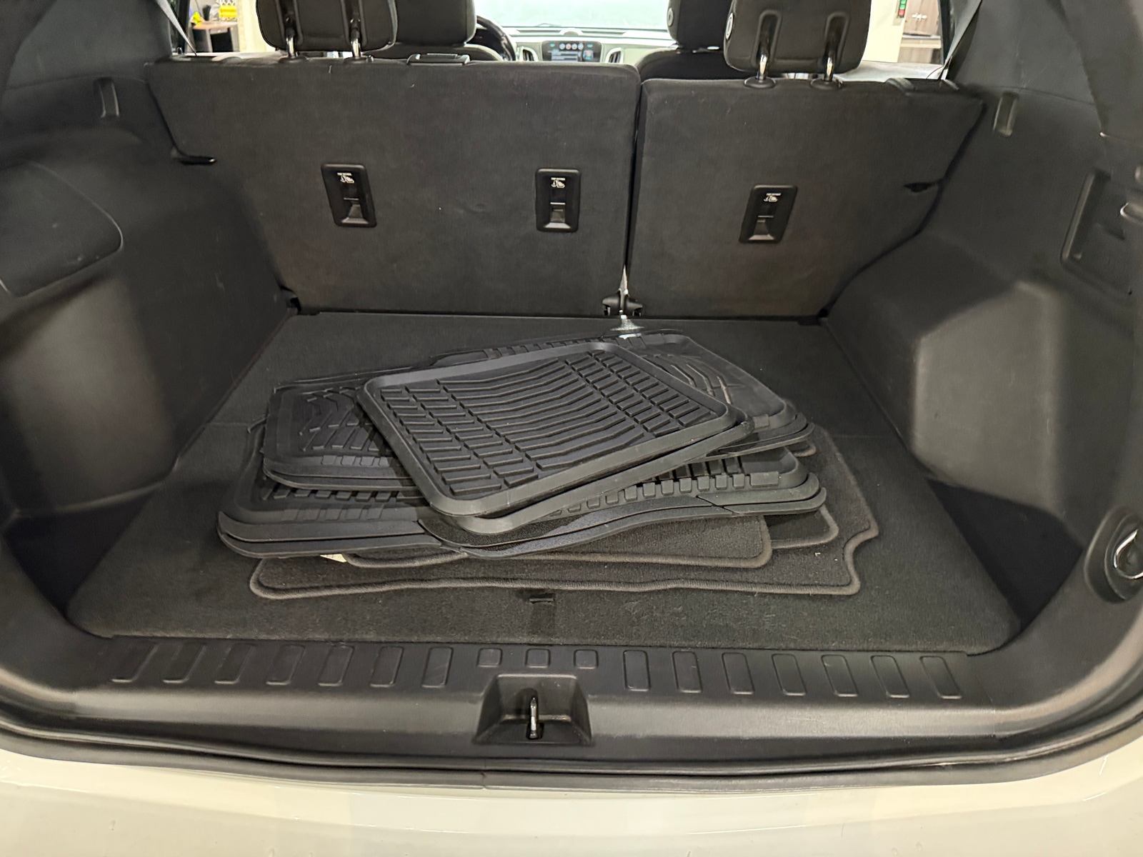 Thumbnail: 2018 Chevrolet Equinox - 7