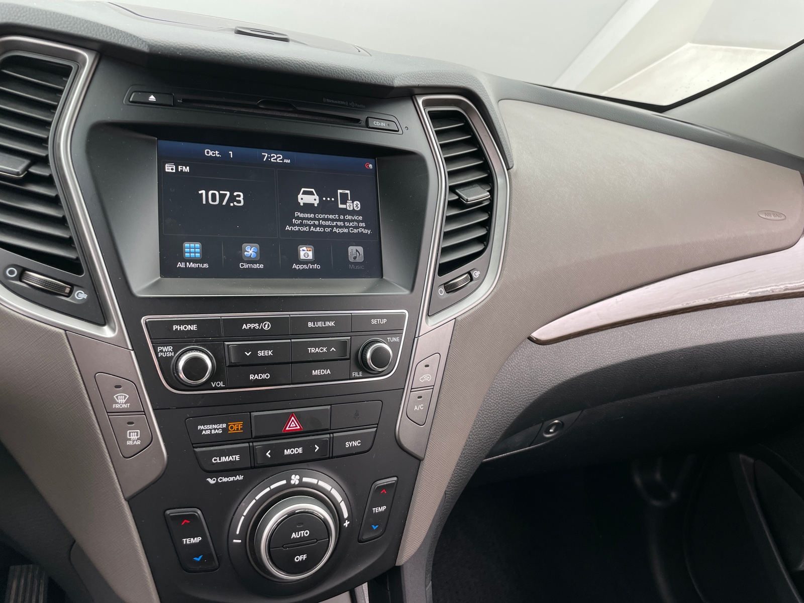 Thumbnail: 2018 Hyundai Santa Fe - 4