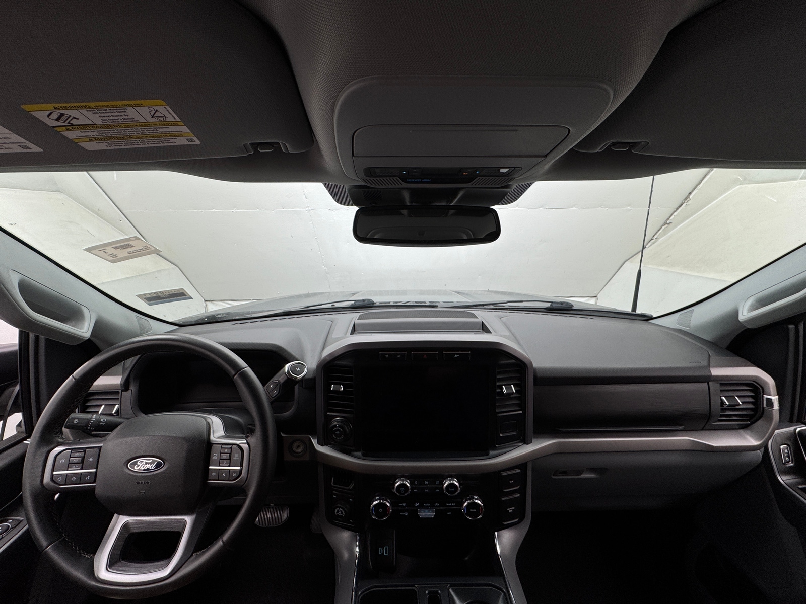 Thumbnail: 2024 Ford Econoline - 3
