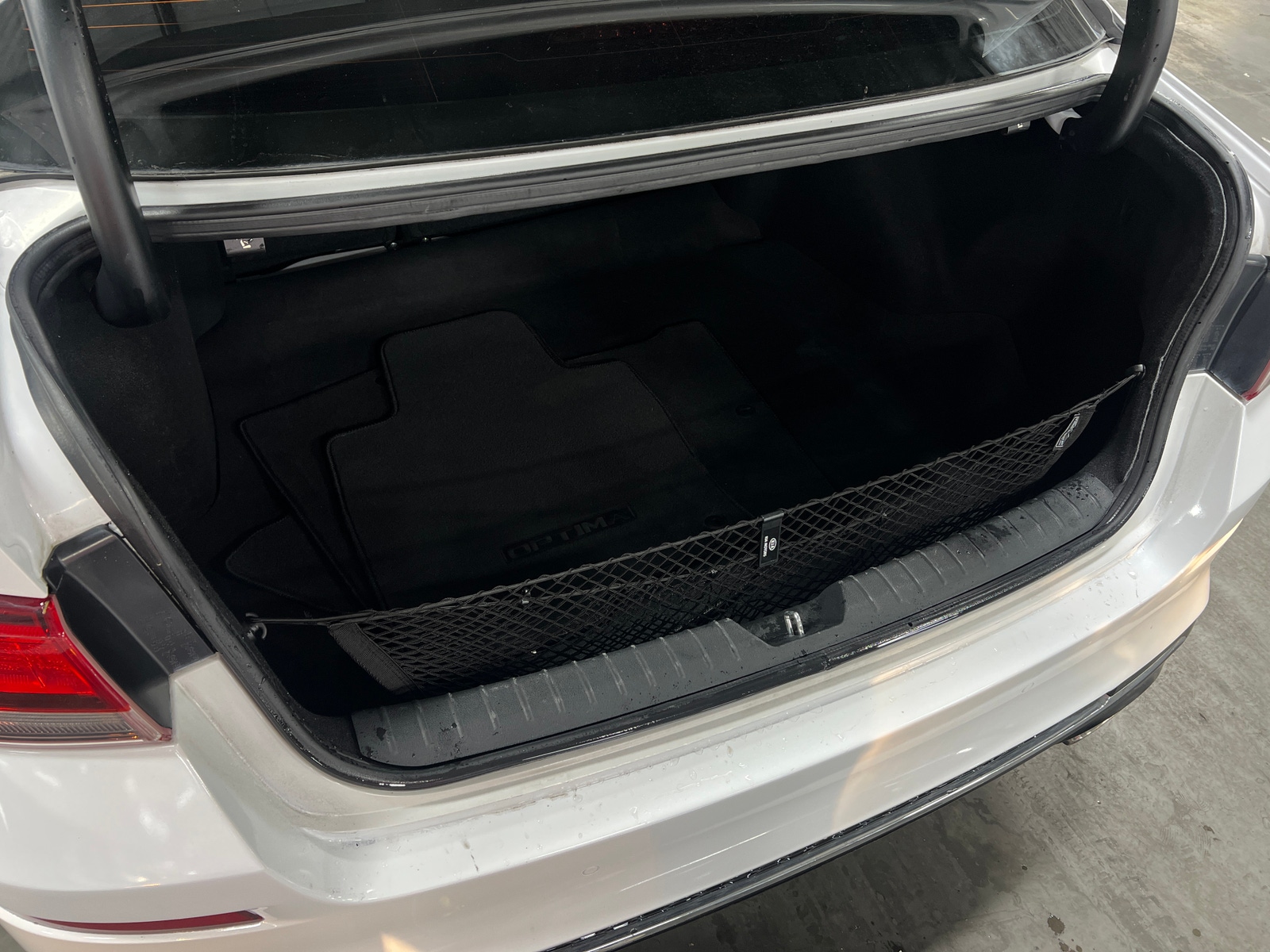 Thumbnail: 2019 Kia Optima - 6