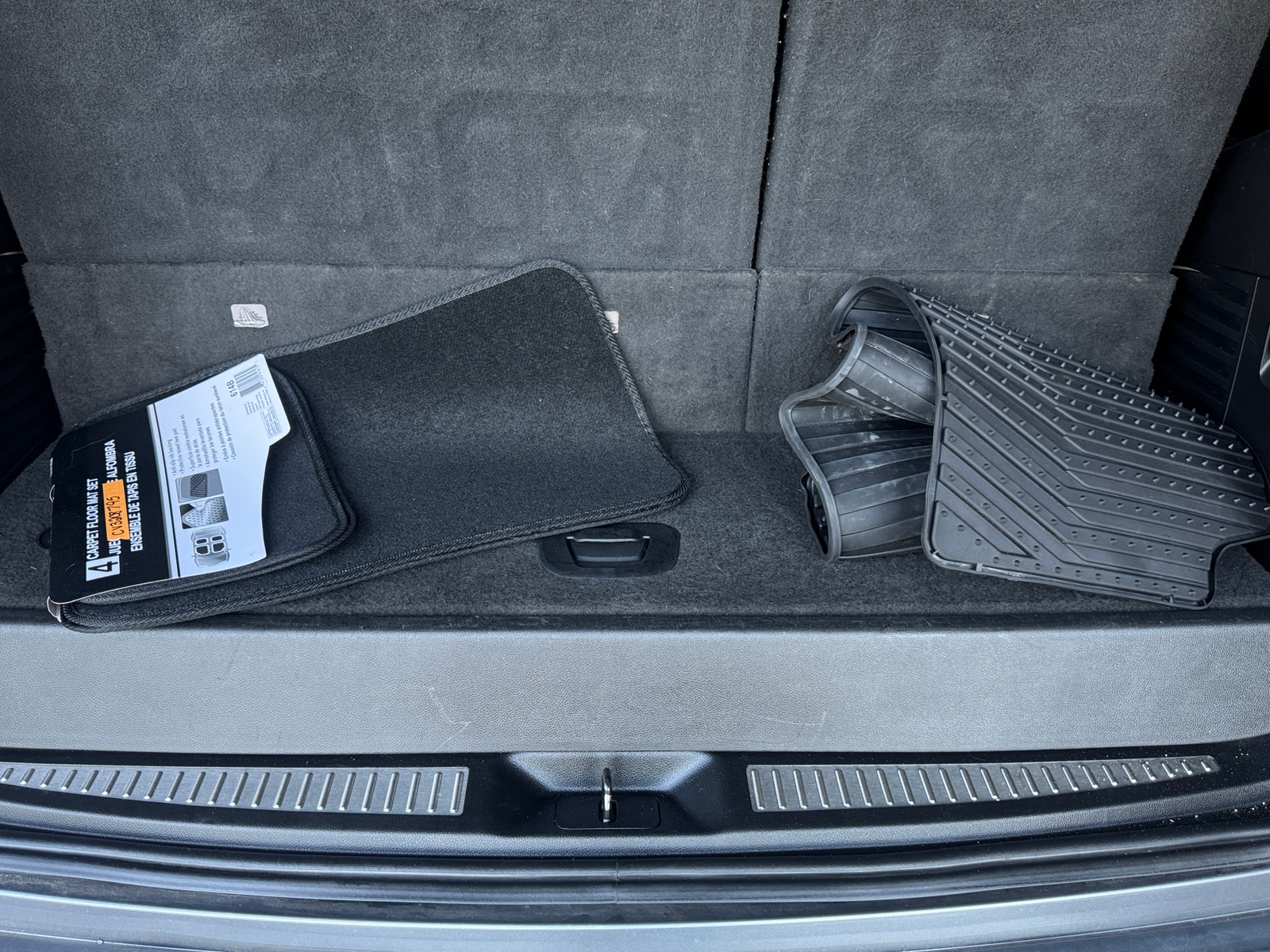 Thumbnail: 2020 Chevrolet Tahoe - 6