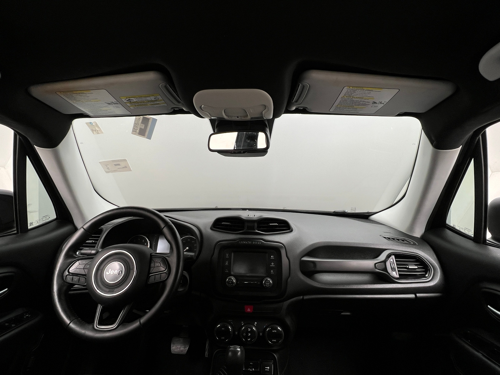 Thumbnail: 2017 Jeep Renegade - 3