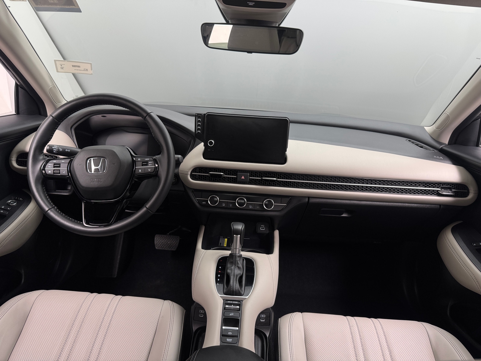 Thumbnail: 2025 Honda HR-V - 2