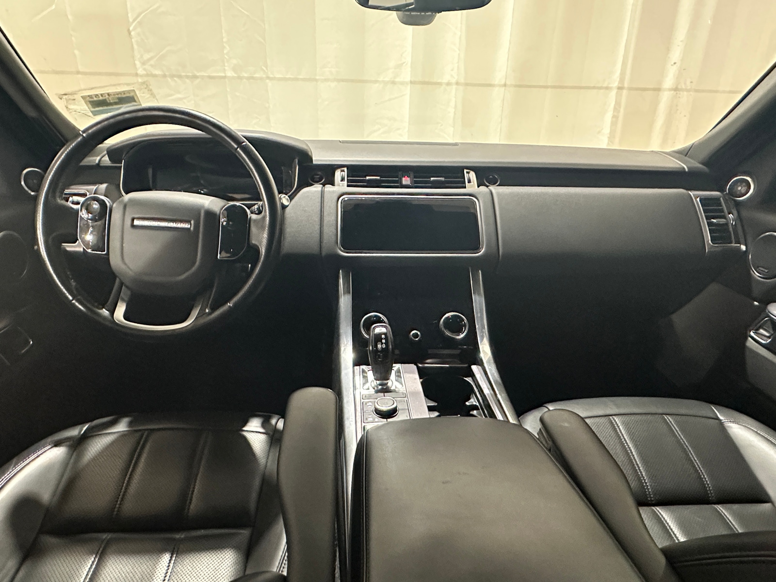 Thumbnail: 2019 Land Rover Range Rover Sport - 2