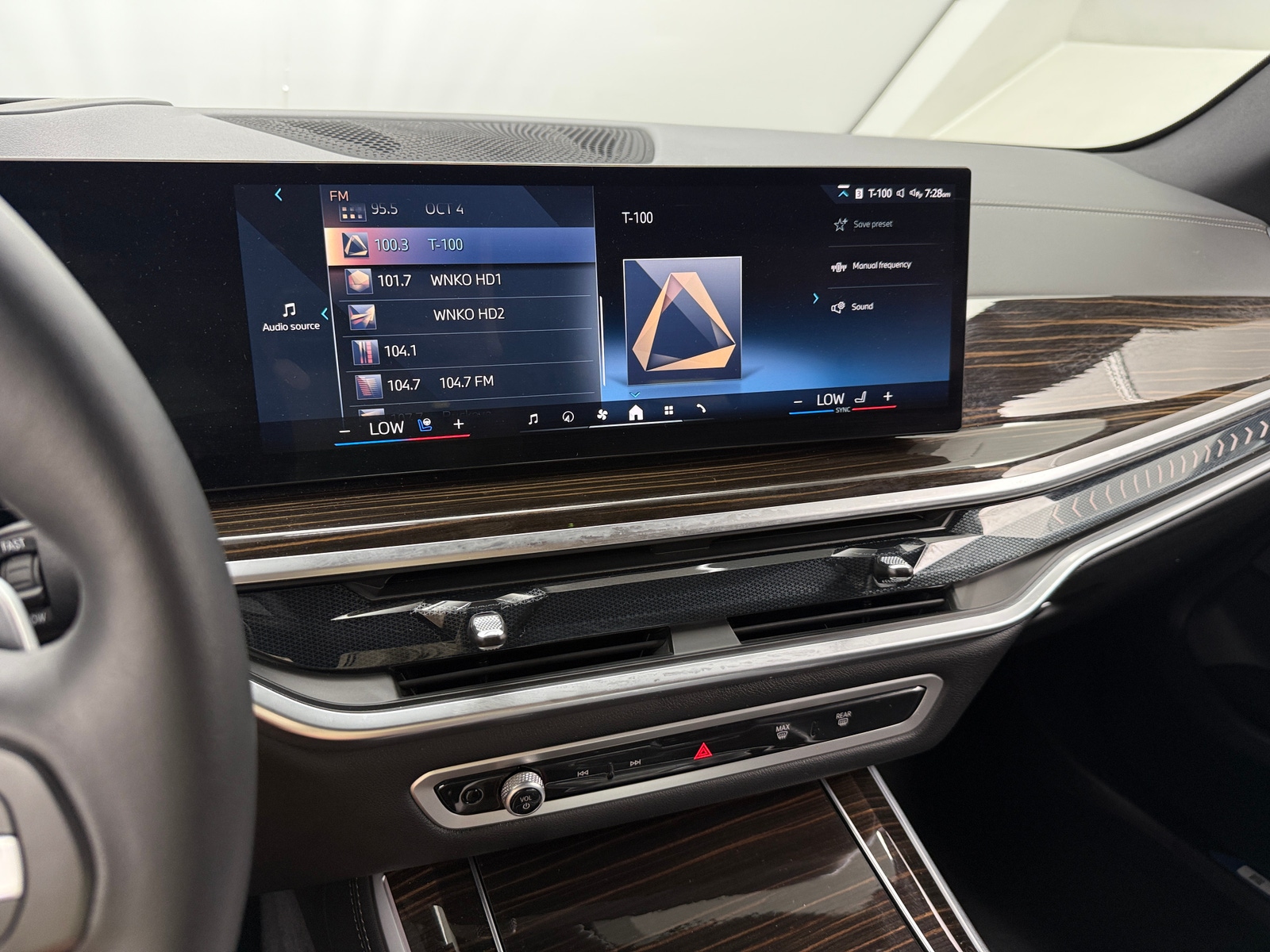 Thumbnail: 2025 BMW X5 - 3