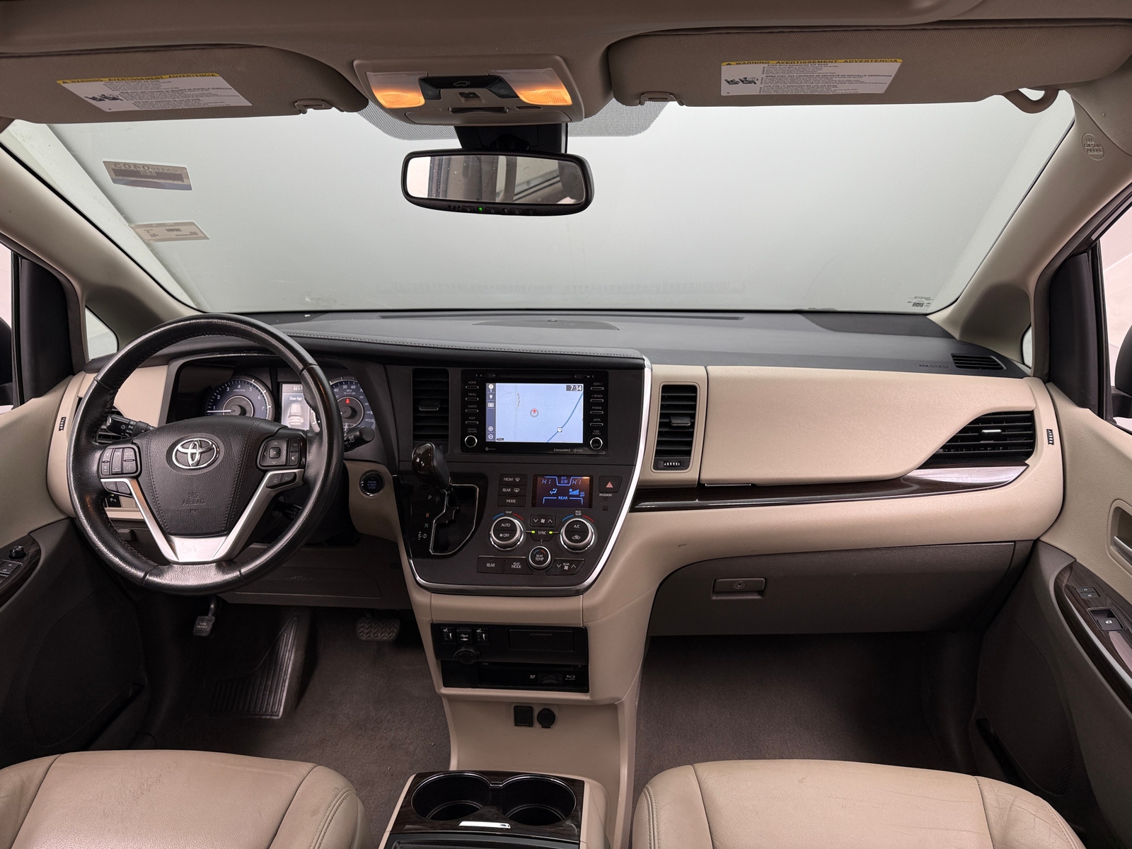 Thumbnail: 2019 Toyota Sienna - 2