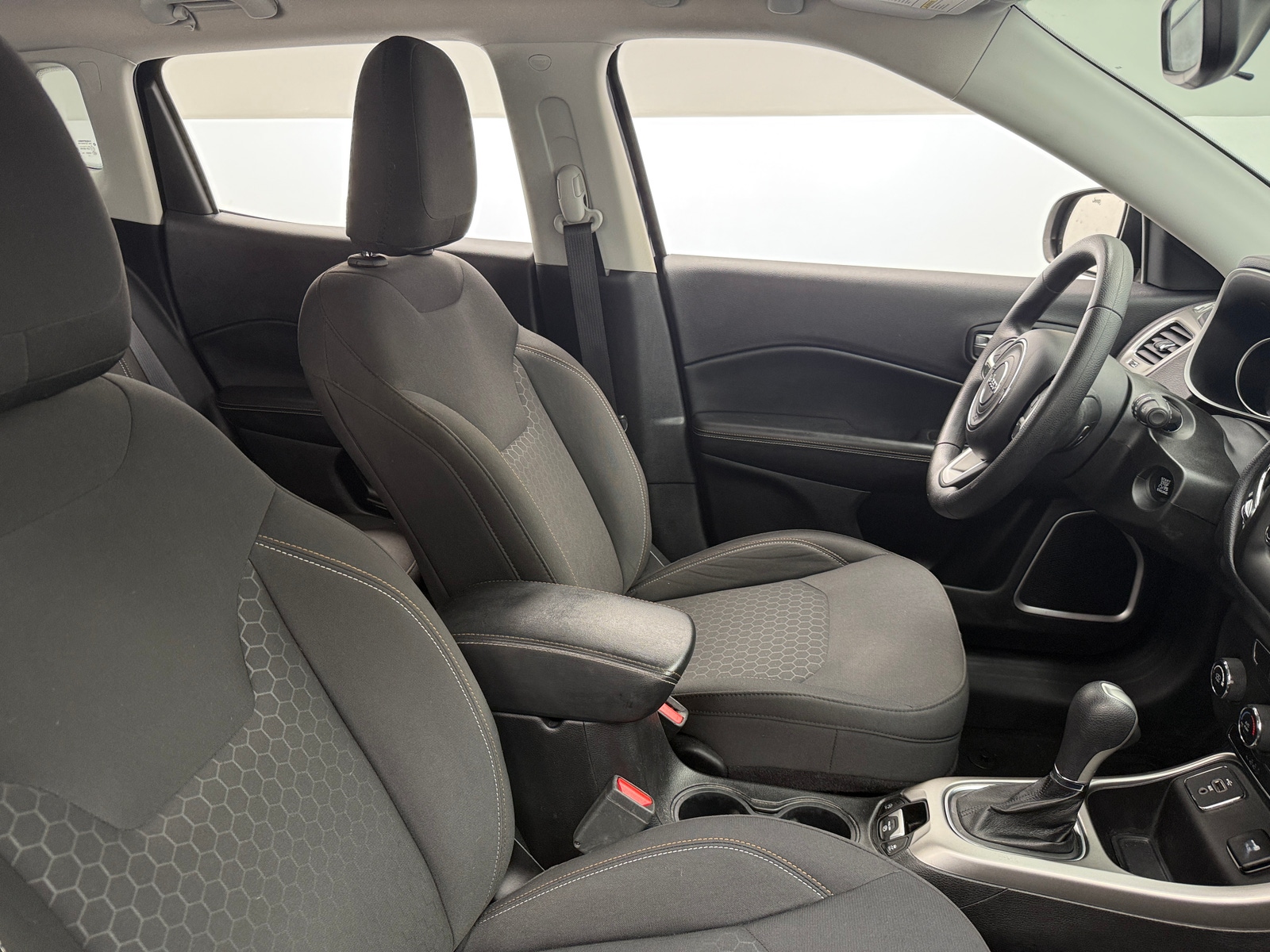 Thumbnail: 2017 Jeep Compass - 2