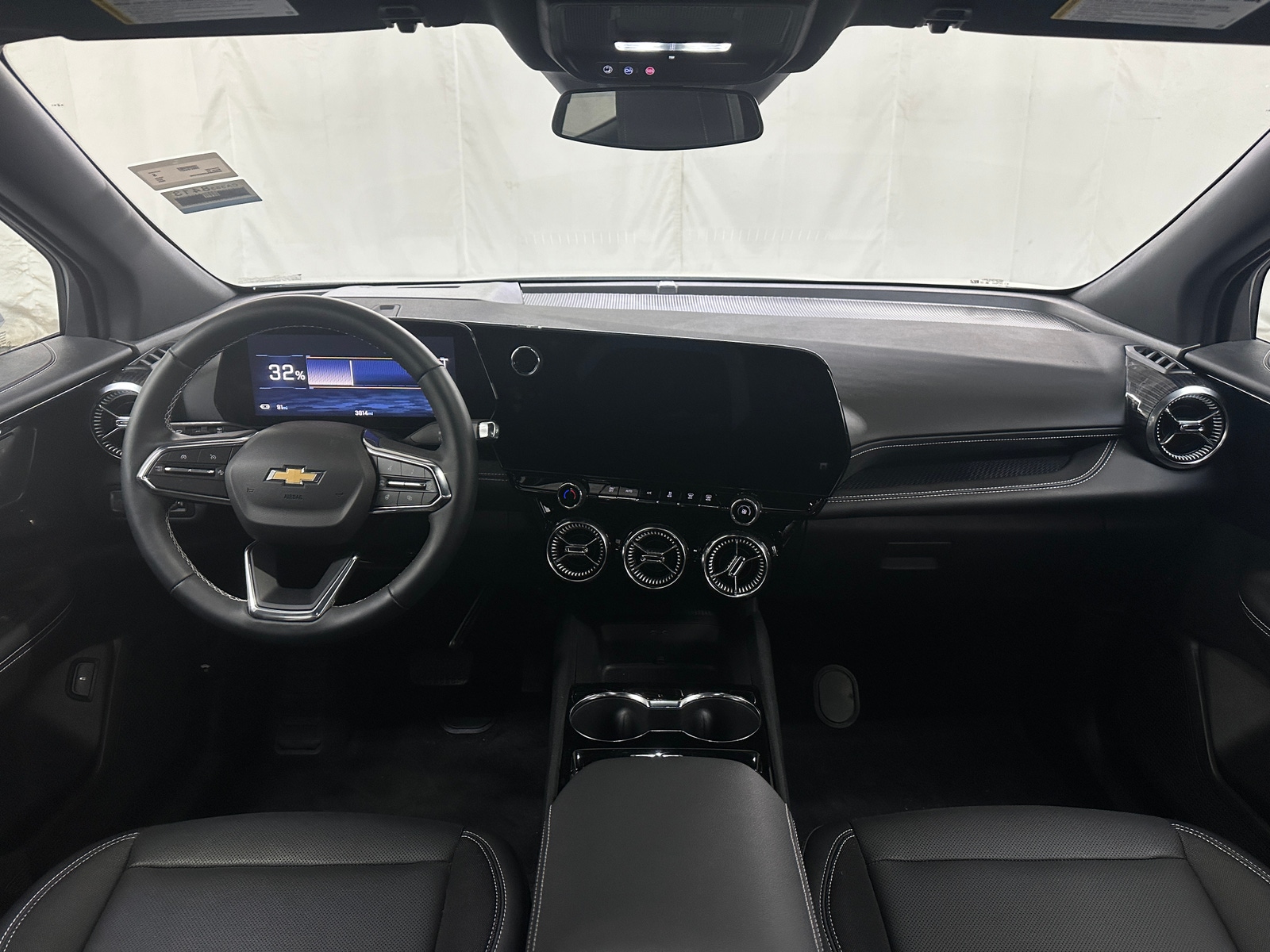 Thumbnail: 2024 Chevrolet Blazer EV - 3