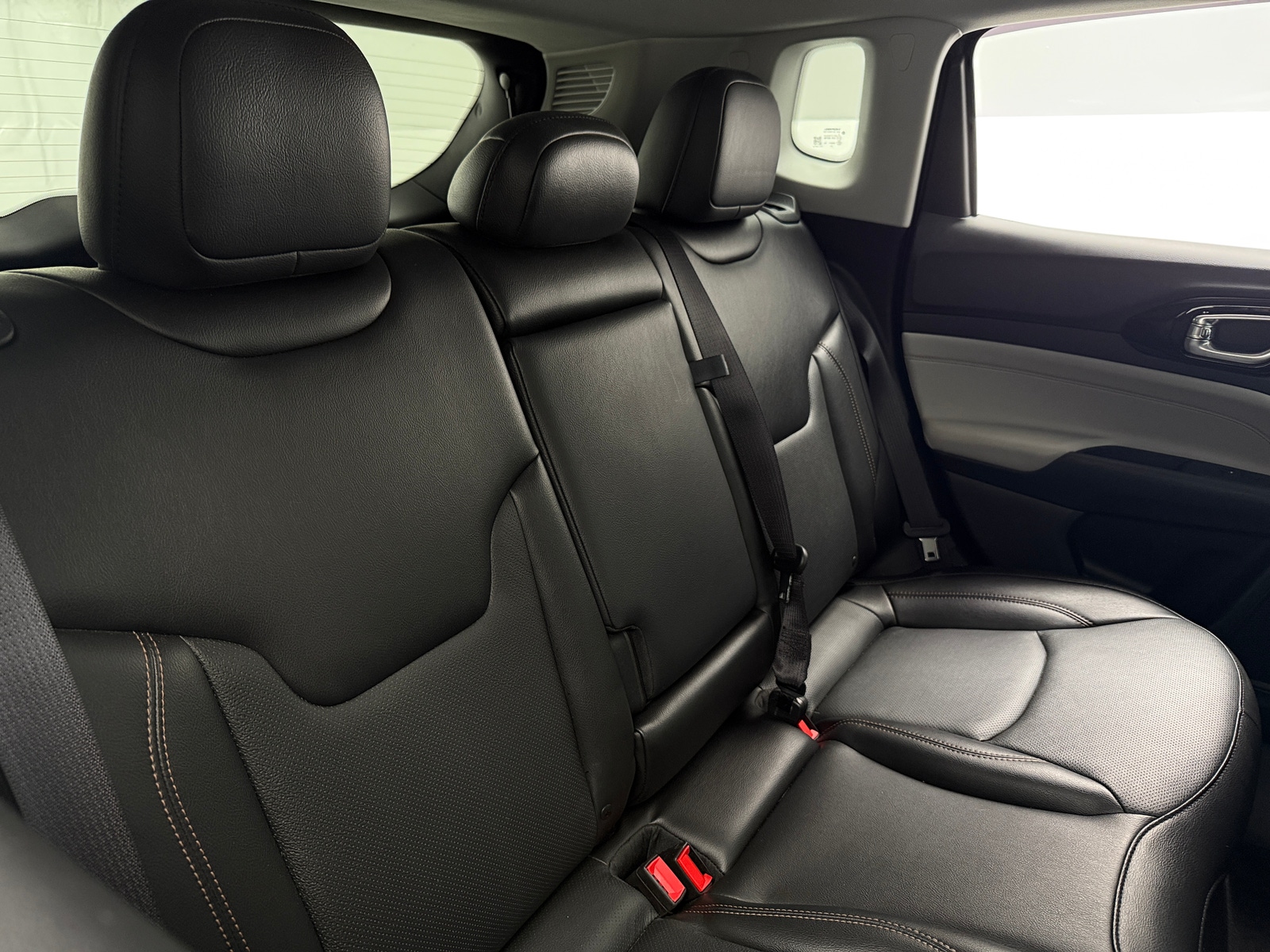 Thumbnail: 2022 Jeep Compass - 5