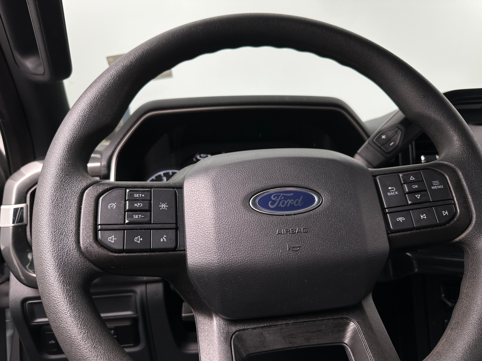 Thumbnail: 2023 Ford Econoline - 5