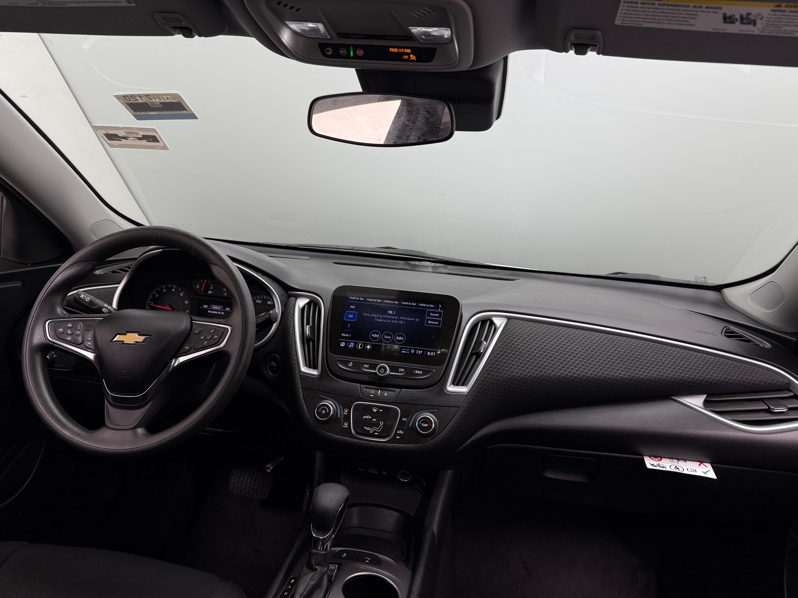 Thumbnail: 2023 Chevrolet Malibu - 3
