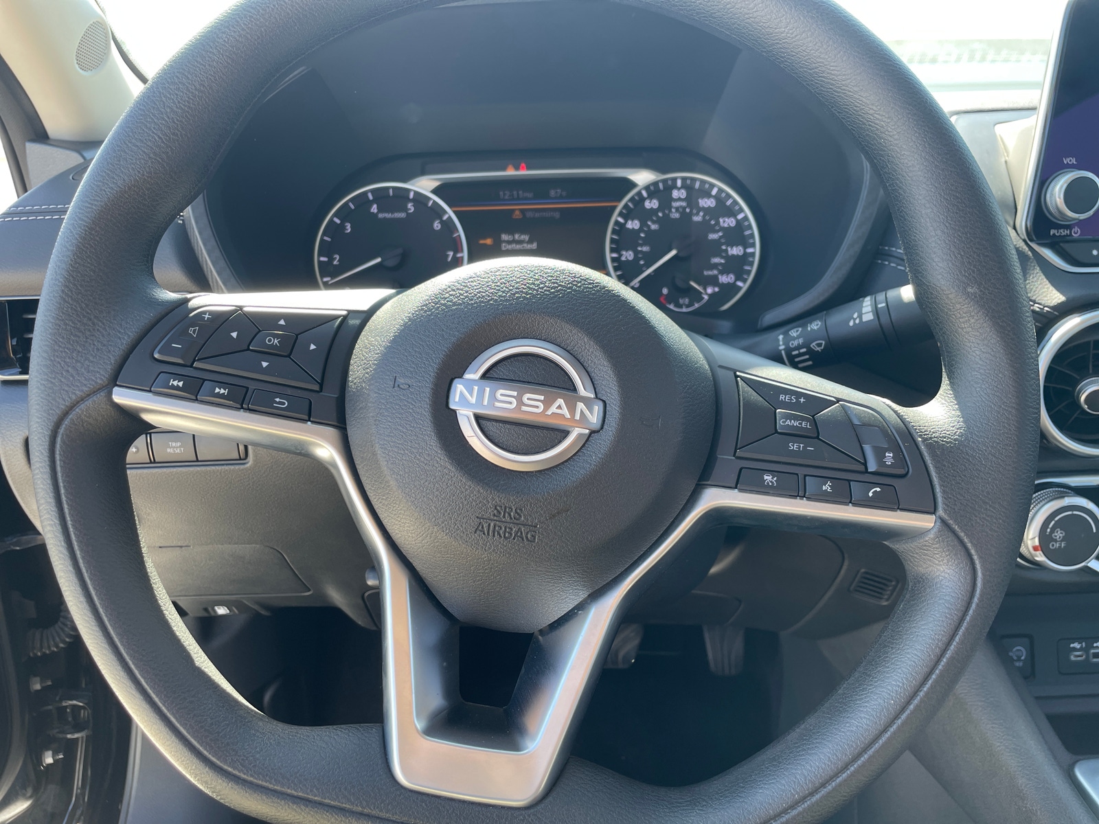 Thumbnail: 2025 Nissan Sentra - 5