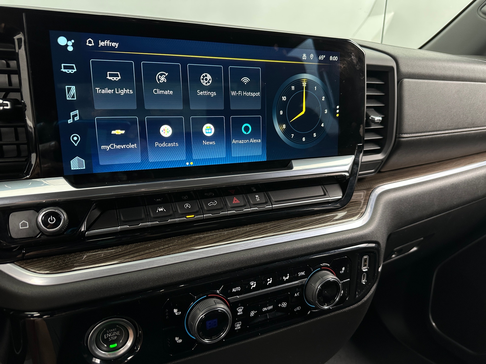 Thumbnail: 2022 Chevrolet Silverado 1500 - 4