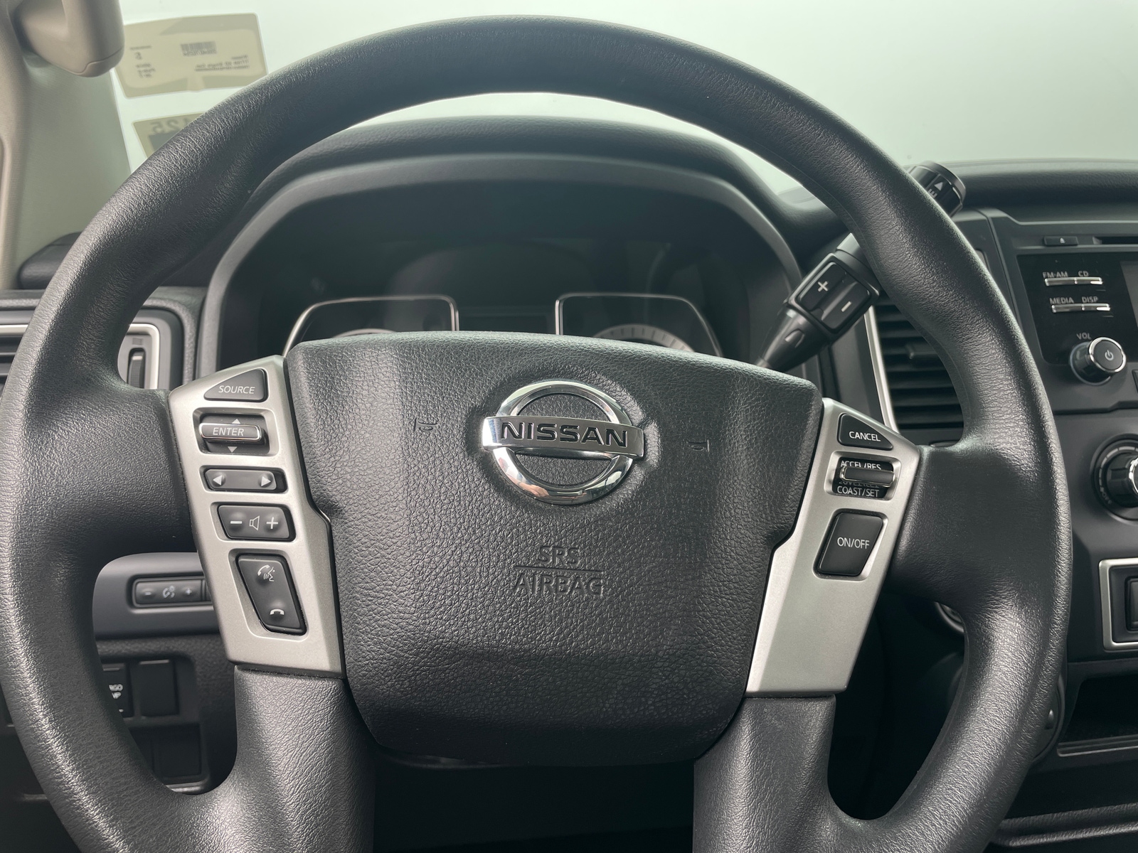 Thumbnail: 2017 Nissan Titan - 4