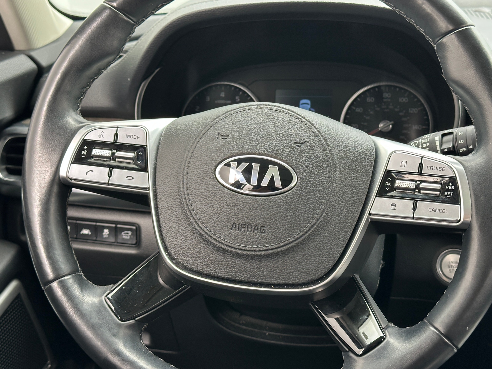 Thumbnail: 2020 Kia Telluride - 4