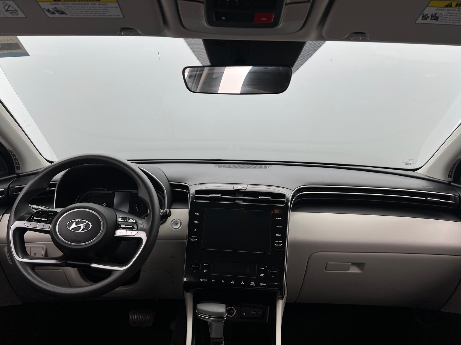 Thumbnail: 2024 Hyundai Tucson - 3