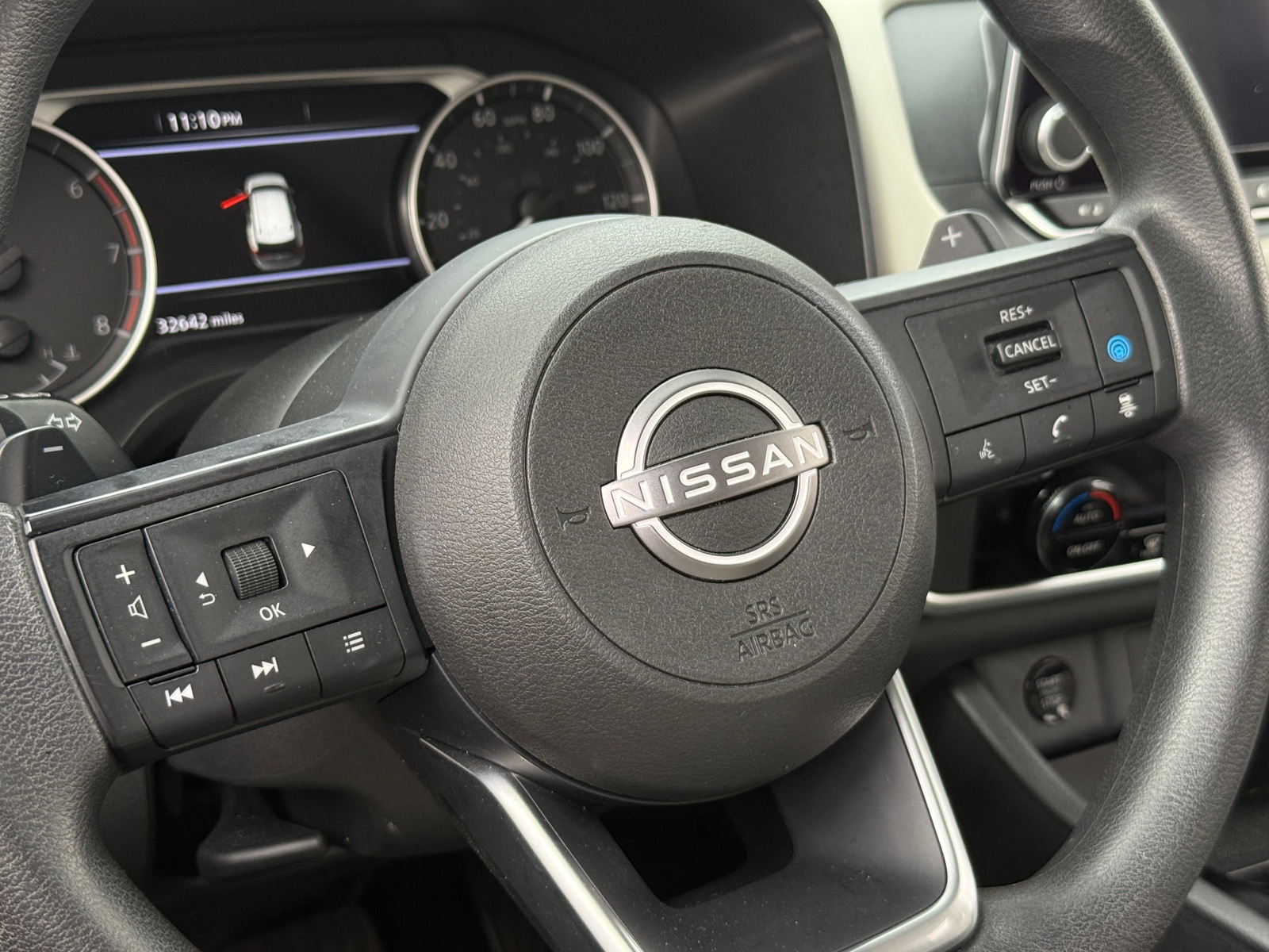 Thumbnail: 2024 Nissan Rogue - 5