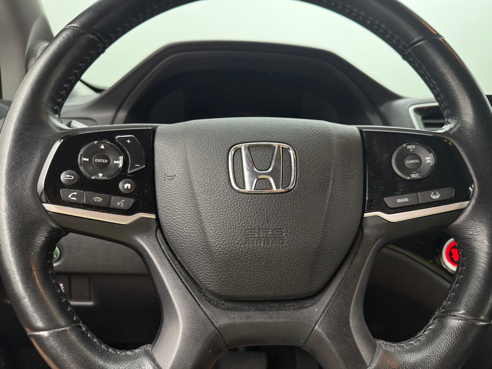 Thumbnail: 2019 Honda Pilot - 4