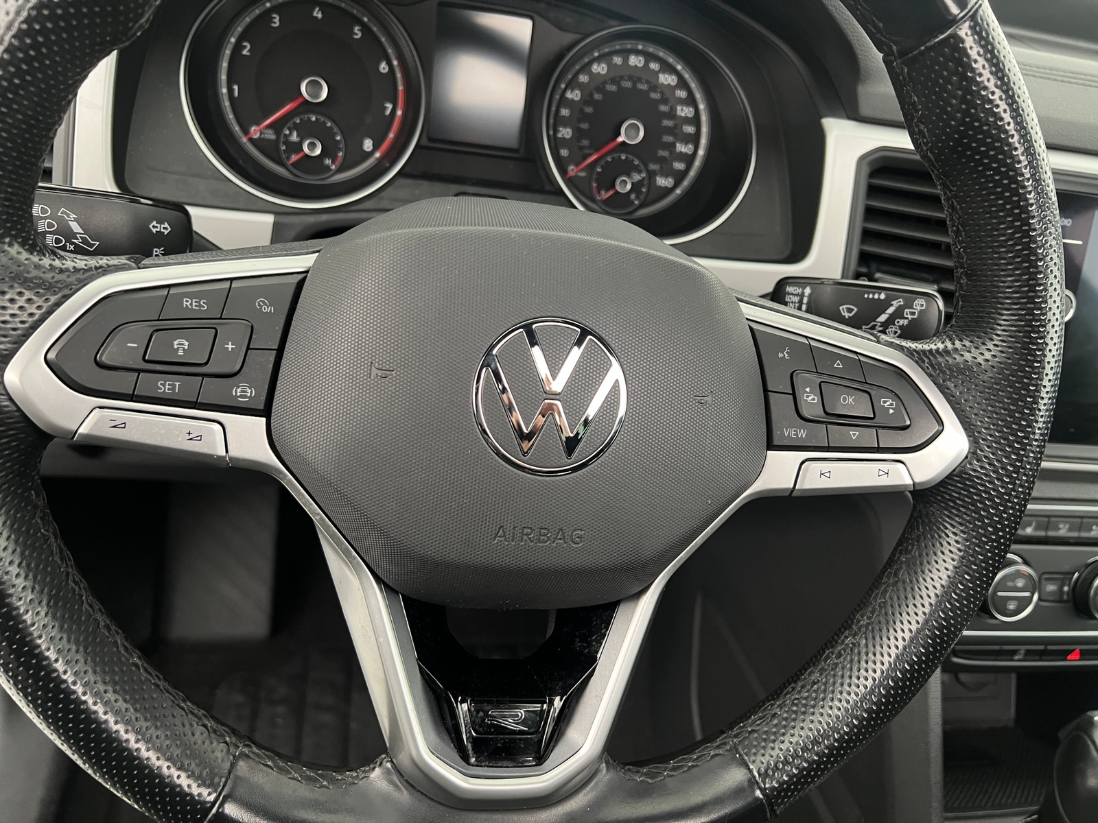 Thumbnail: 2021 Volkswagen Atlas - 4