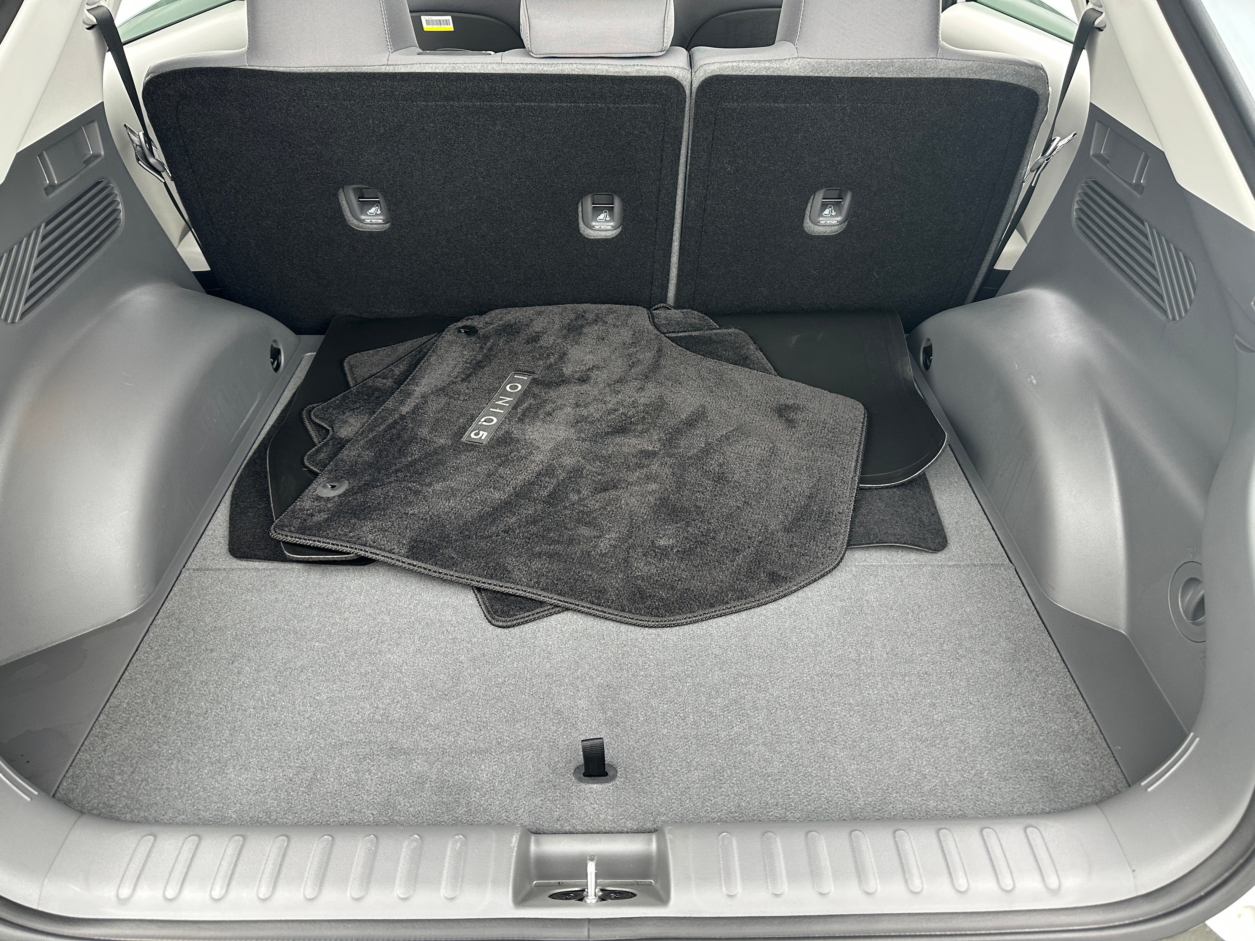 Used 2024 Hyundai IONIQ 5 SEL with VIN KM8KNDDF2RU328649 for sale in Auburn, WA