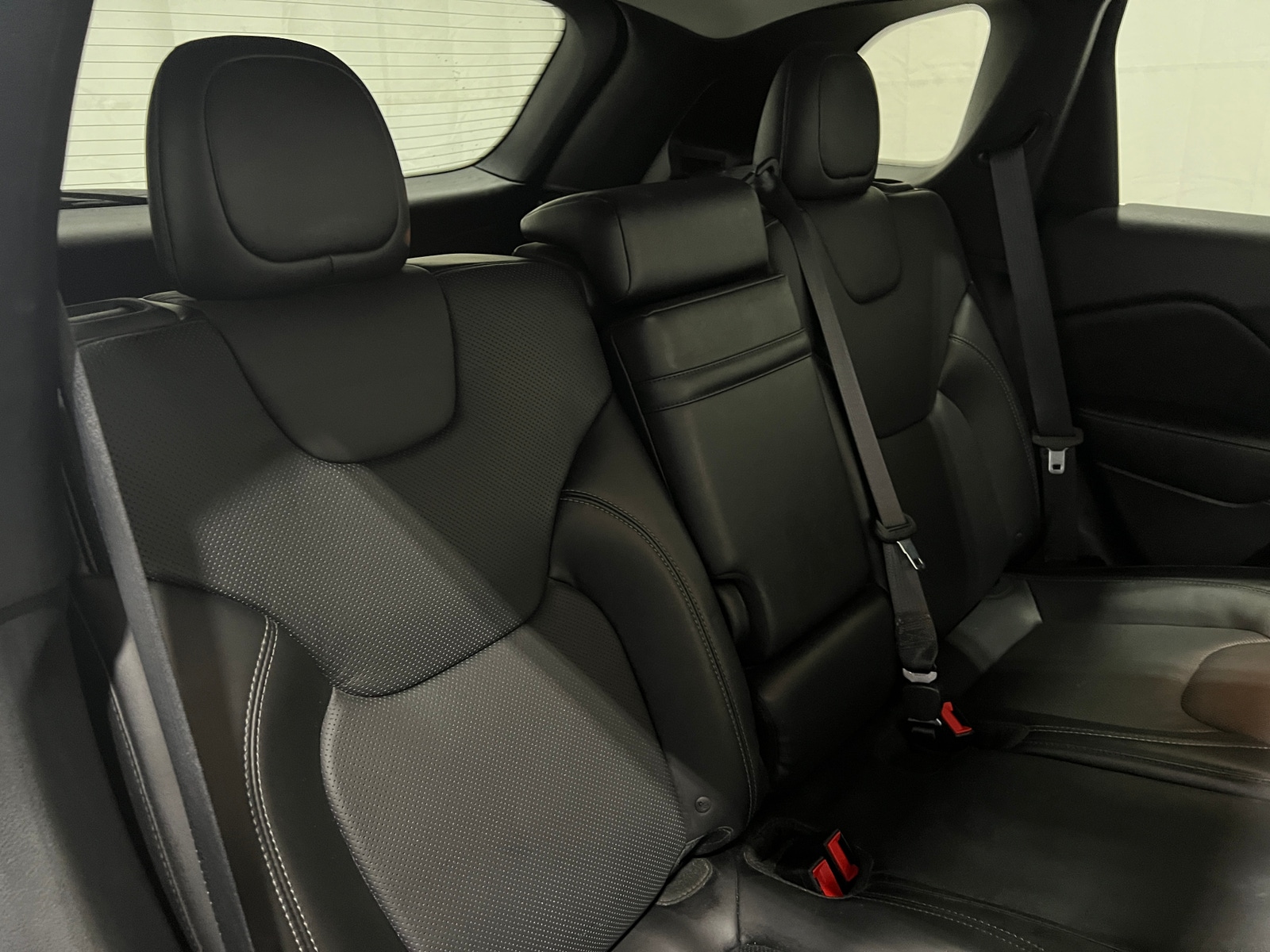 Thumbnail: 2019 Jeep Cherokee - 5