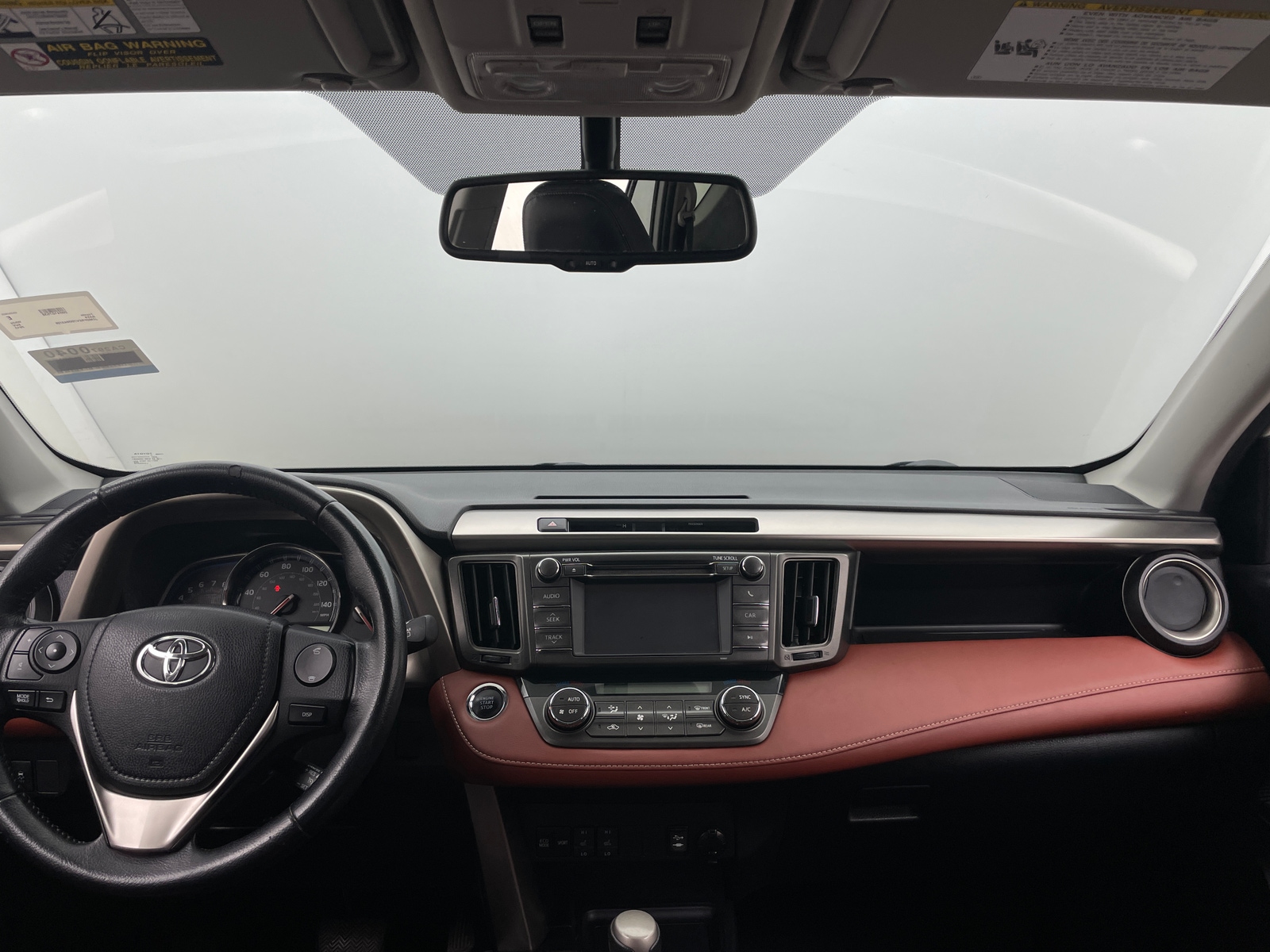 Thumbnail: 2013 Toyota RAV4 - 3