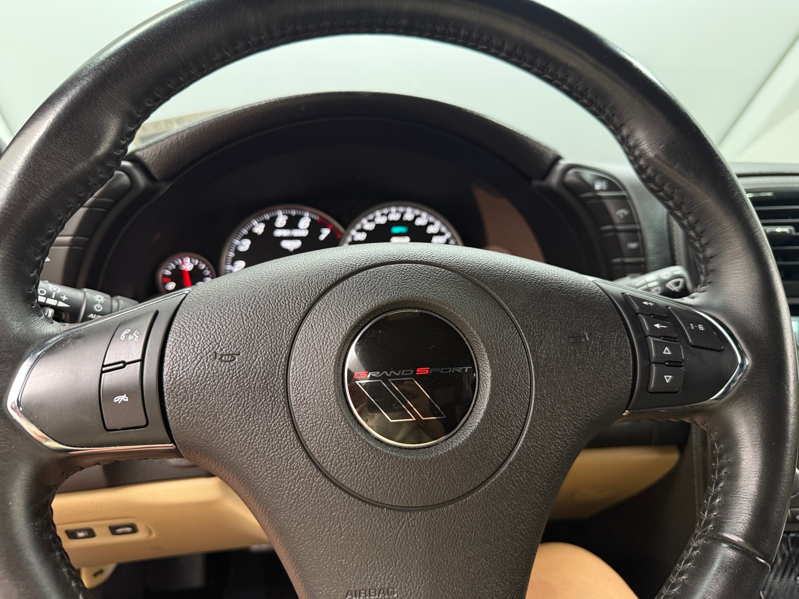Thumbnail: 2013 Chevrolet Corvette - 3