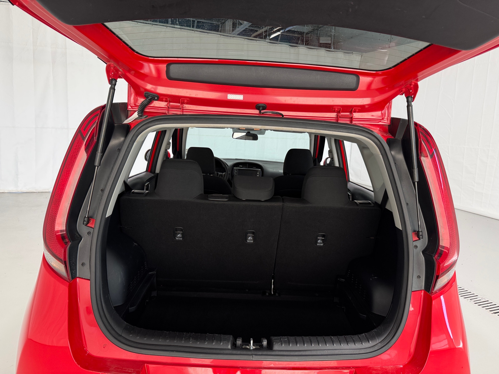 Thumbnail: 2022 Kia Soul - 7