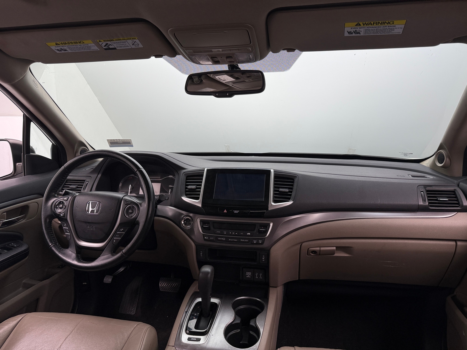Thumbnail: 2016 Honda Pilot - 3