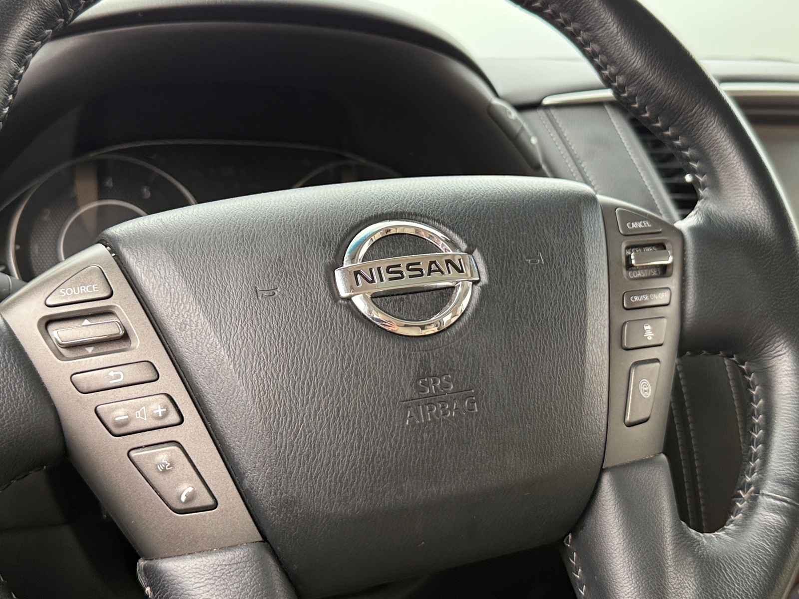 Thumbnail: 2017 Nissan Armada - 4