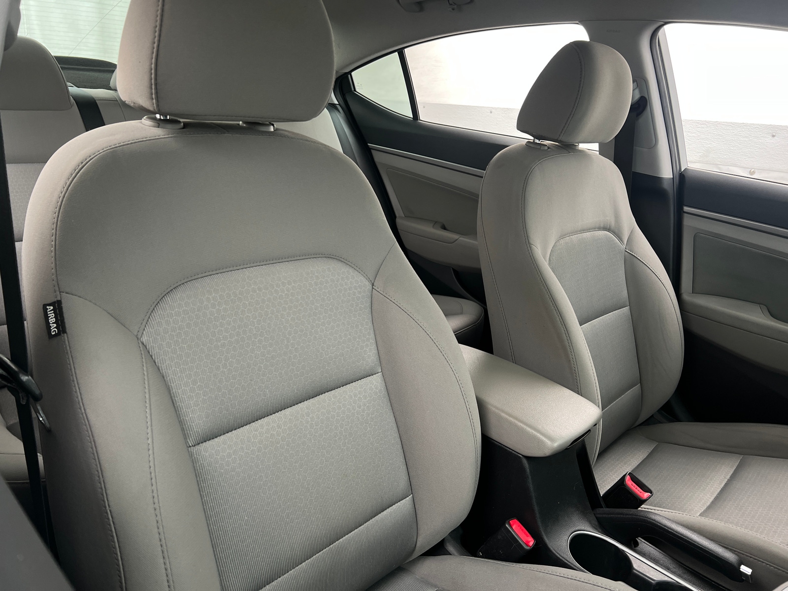 Thumbnail: 2018 Hyundai Elantra - 2