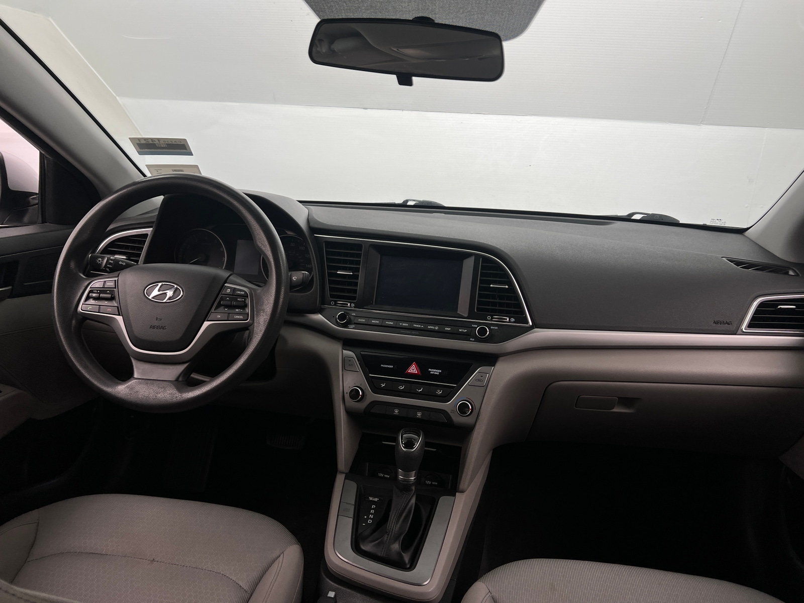 Thumbnail: 2018 Hyundai Elantra - 3