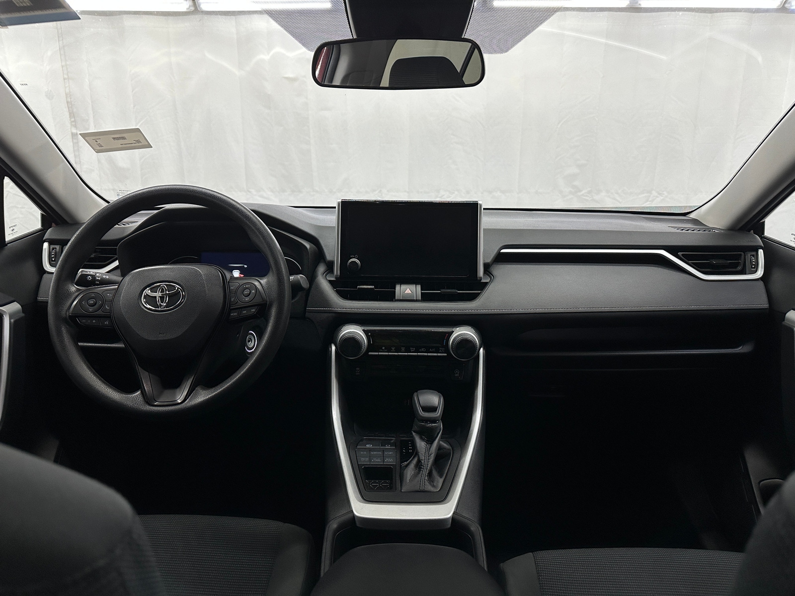 Thumbnail: 2024 Toyota RAV4 - 3