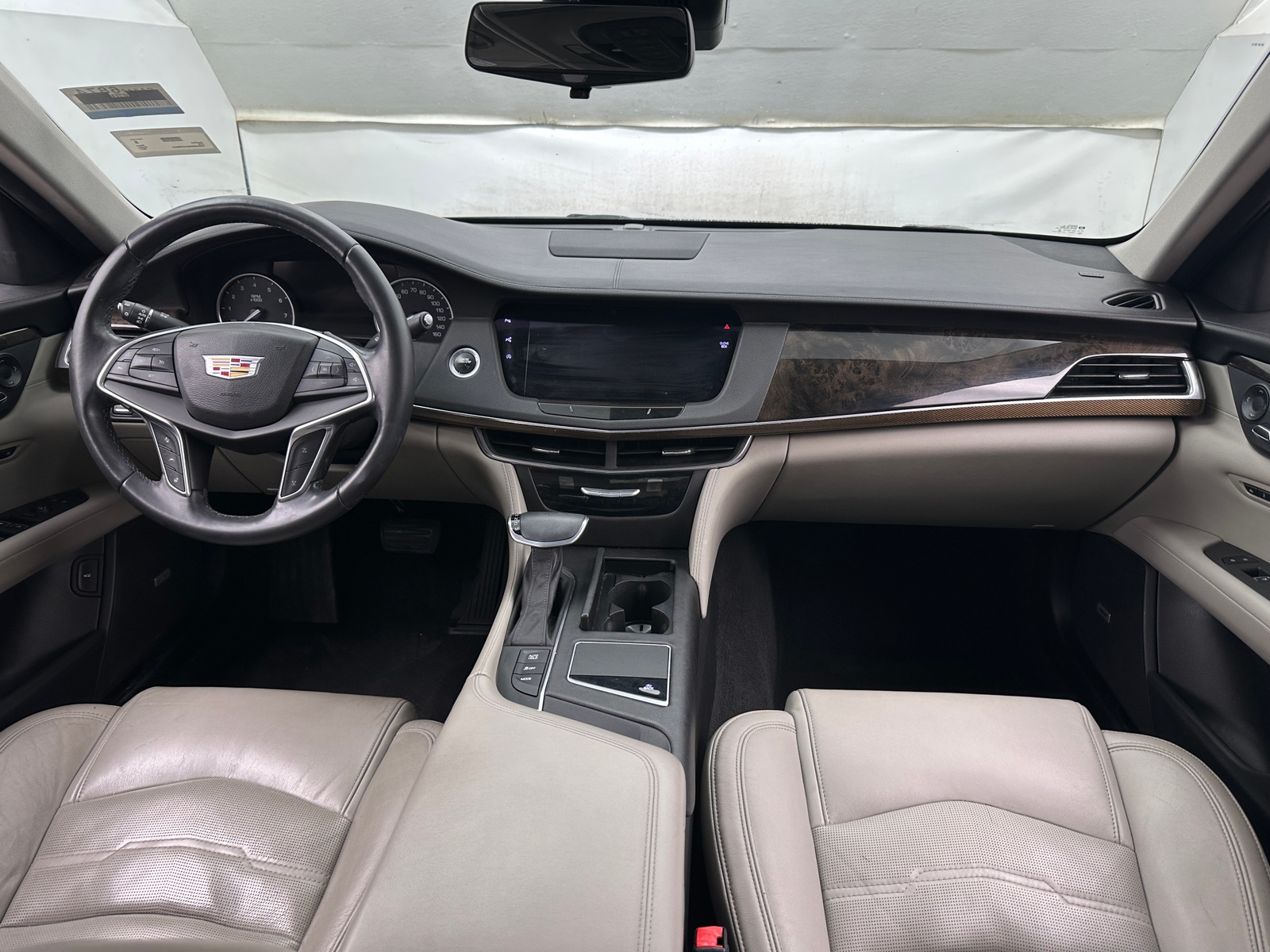 Thumbnail: 2017 Cadillac CT6 - 2