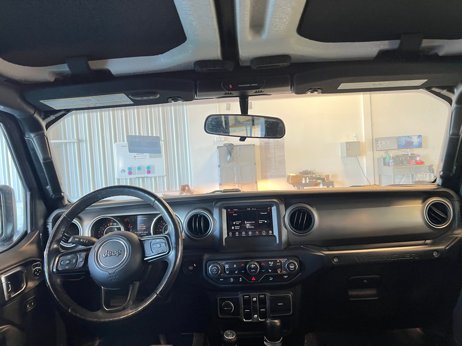 Thumbnail: 2018 Jeep Wrangler - 3