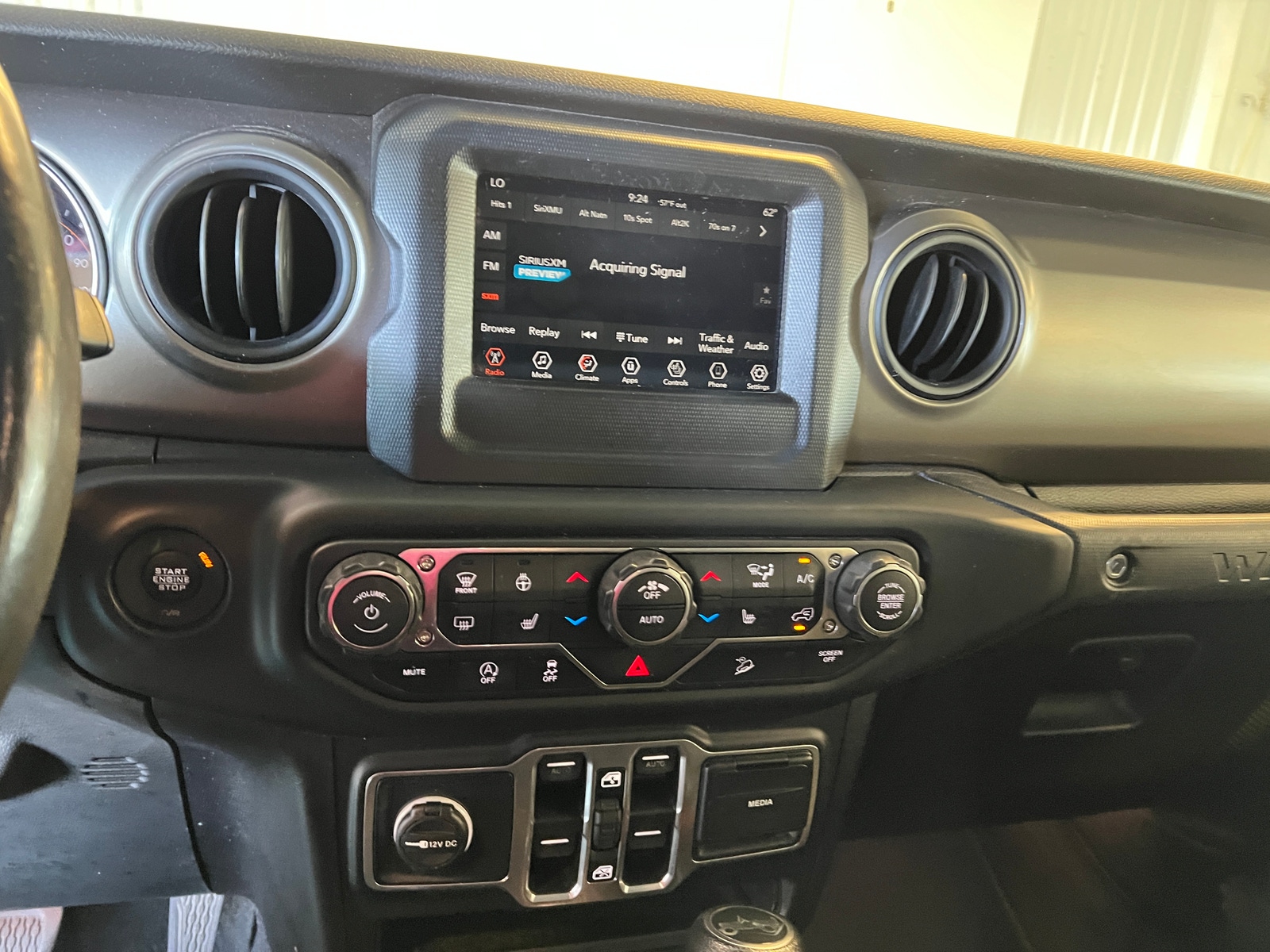 Thumbnail: 2018 Jeep Wrangler - 4