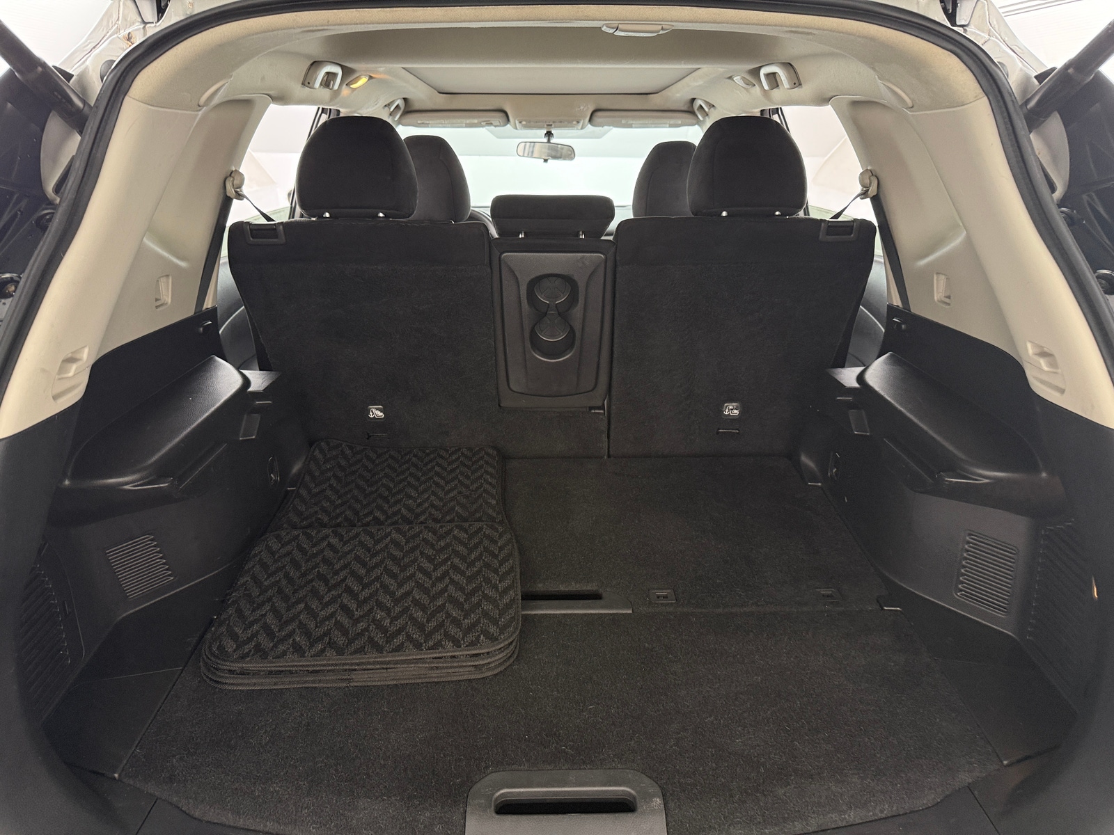 Thumbnail: 2014 Nissan Rogue - 7