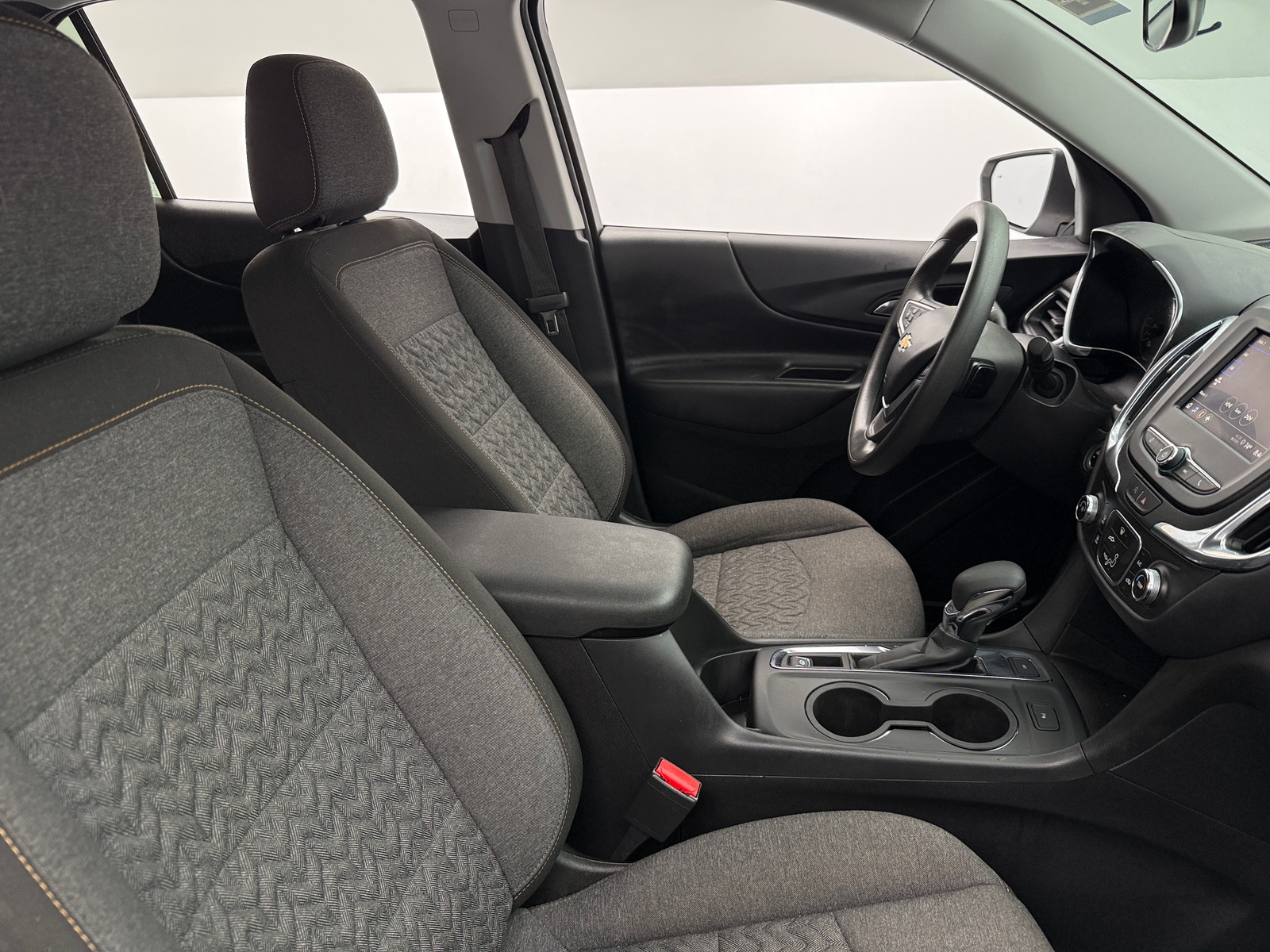 Thumbnail: 2023 Chevrolet Equinox - 2