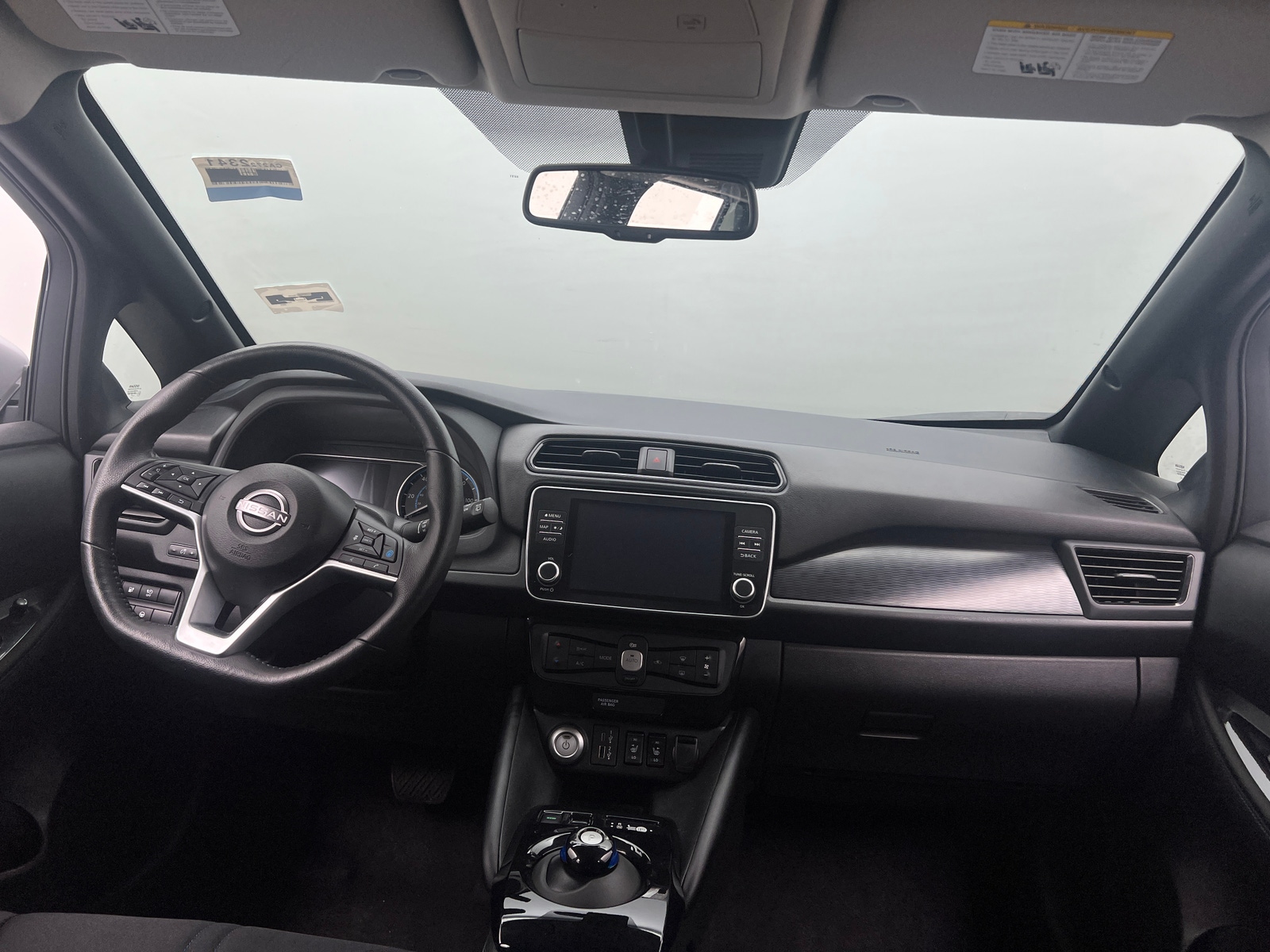 Thumbnail: 2024 Nissan Leaf - 3