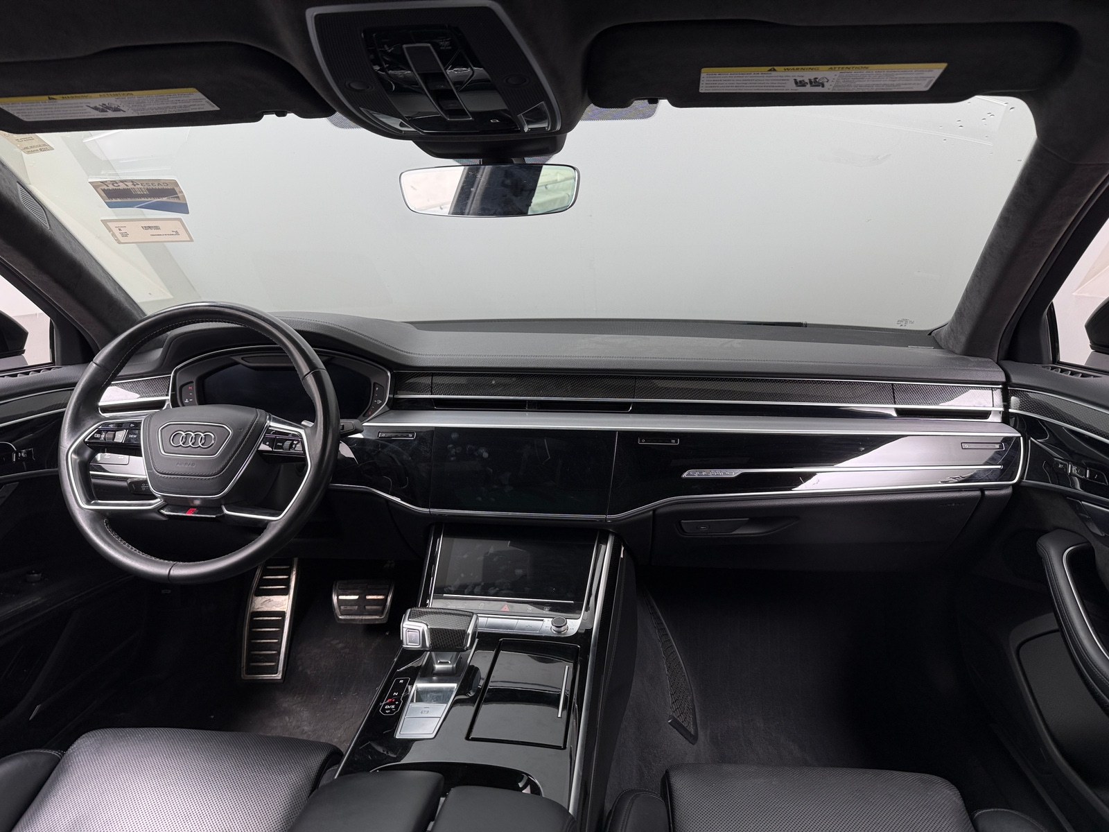 Thumbnail: 2020 Audi S8 - 2