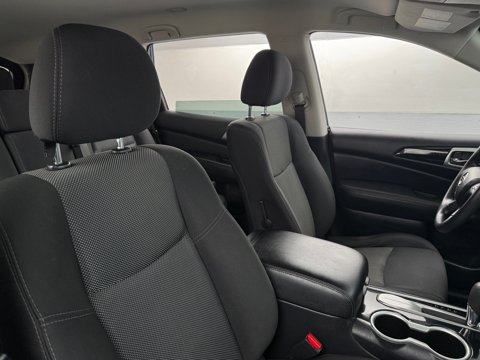 Thumbnail: 2020 Nissan Pathfinder - 2